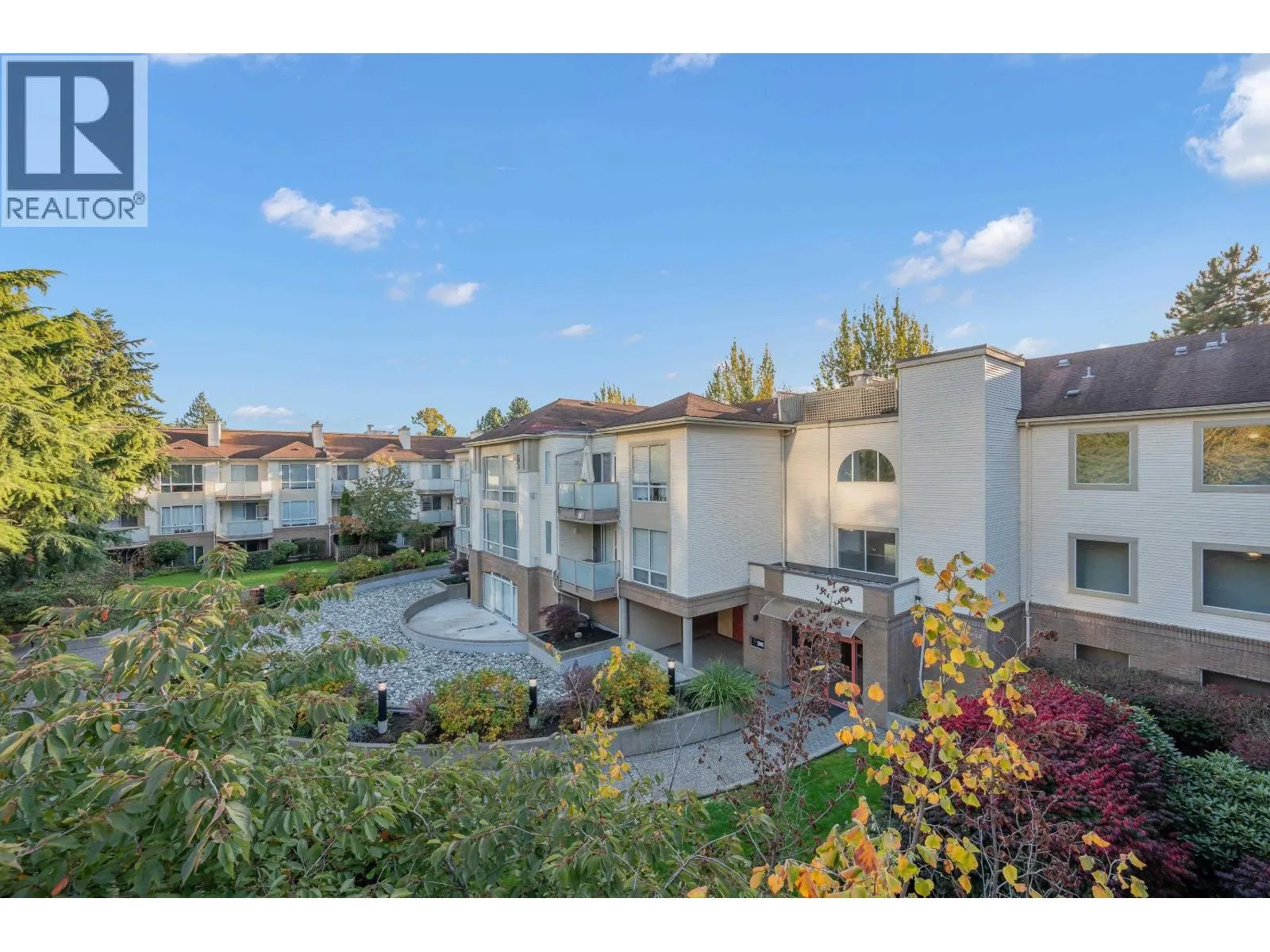 413 6742 STATION HILL COURT