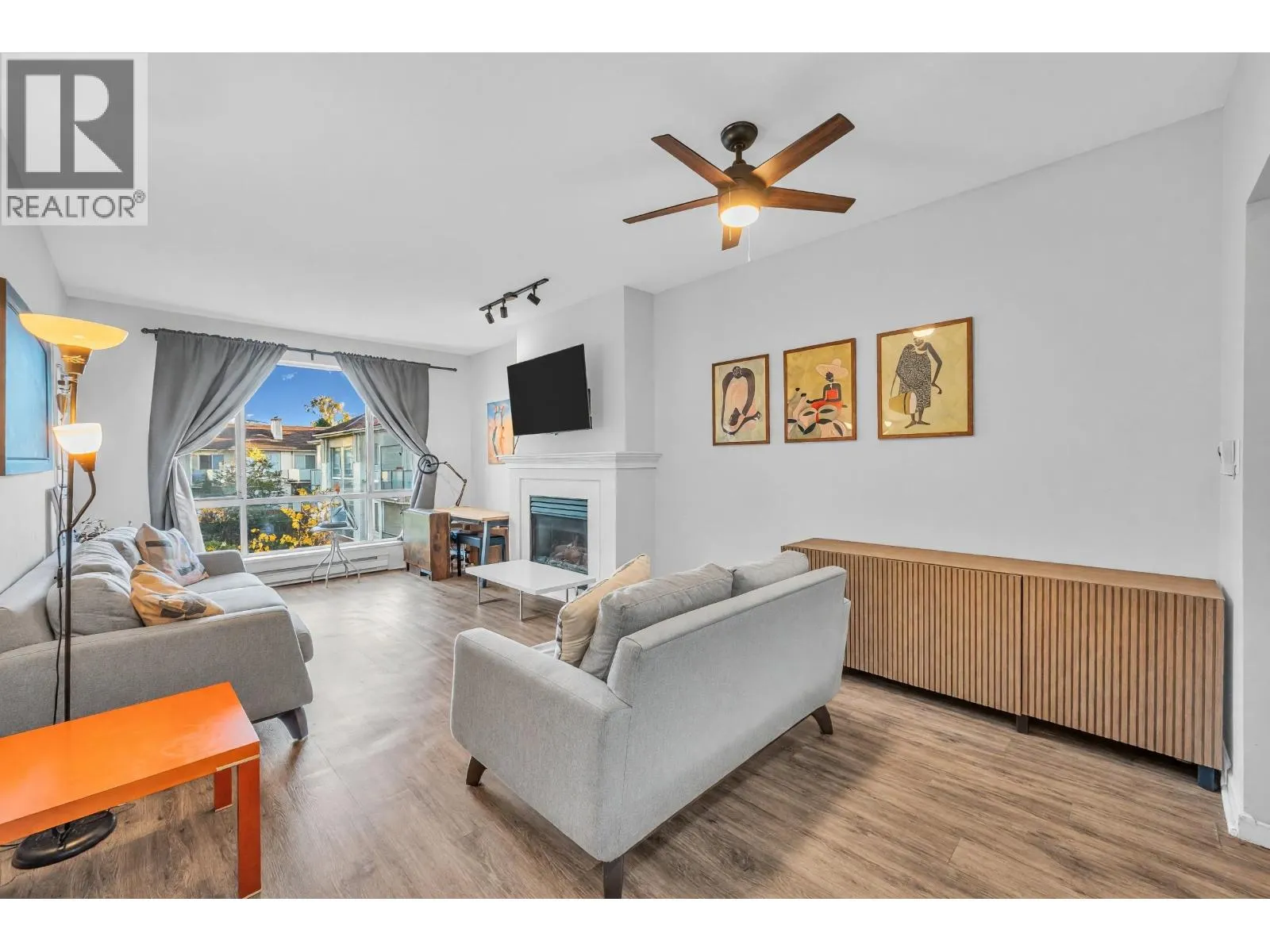 413 6742 STATION HILL COURT