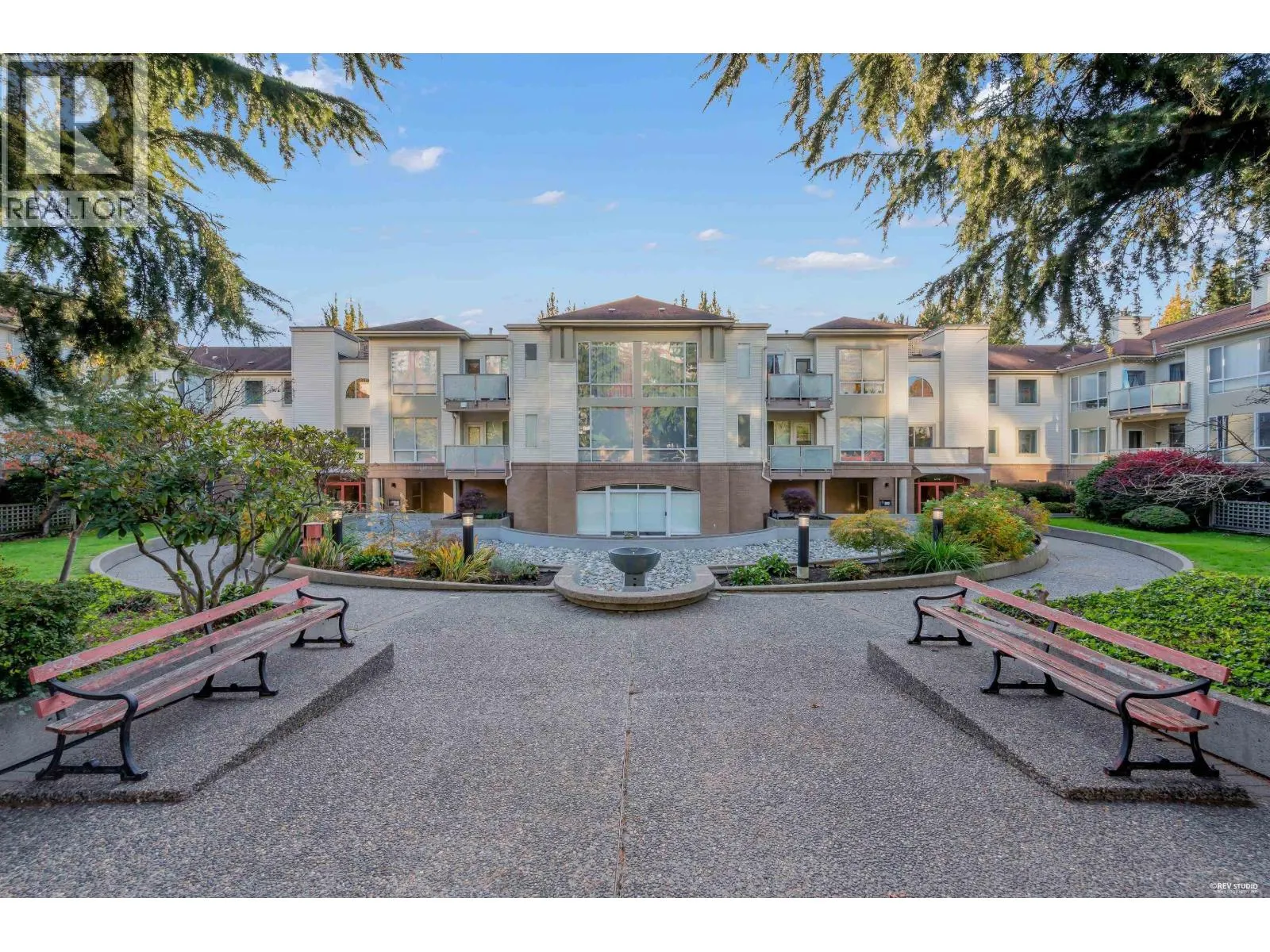 413 6742 STATION HILL COURT