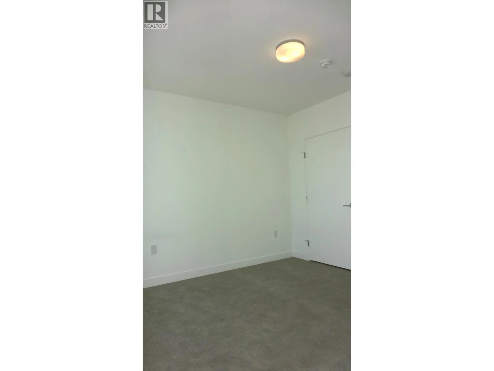 1400 7683 PARK CRESCENT