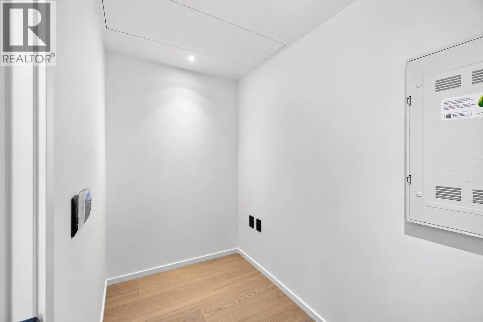 2601 1408 ROBSON STREET