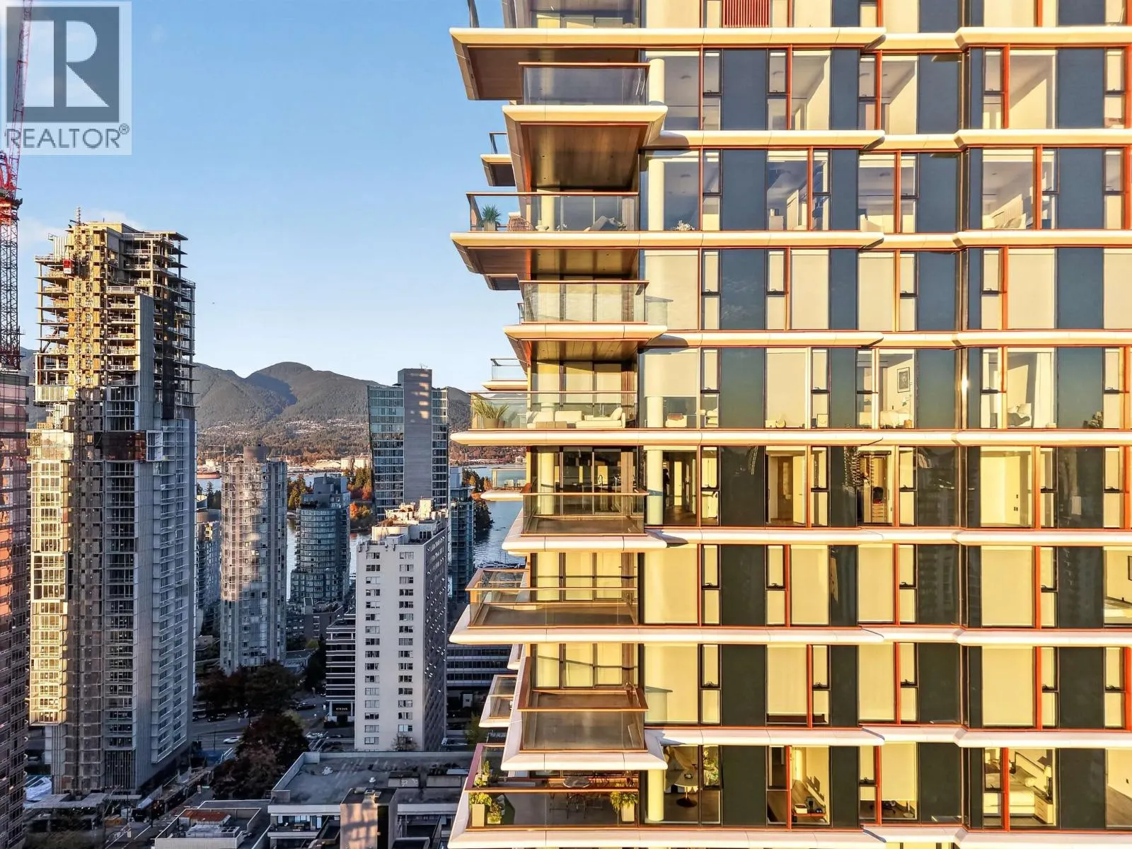 2601 1408 ROBSON STREET
