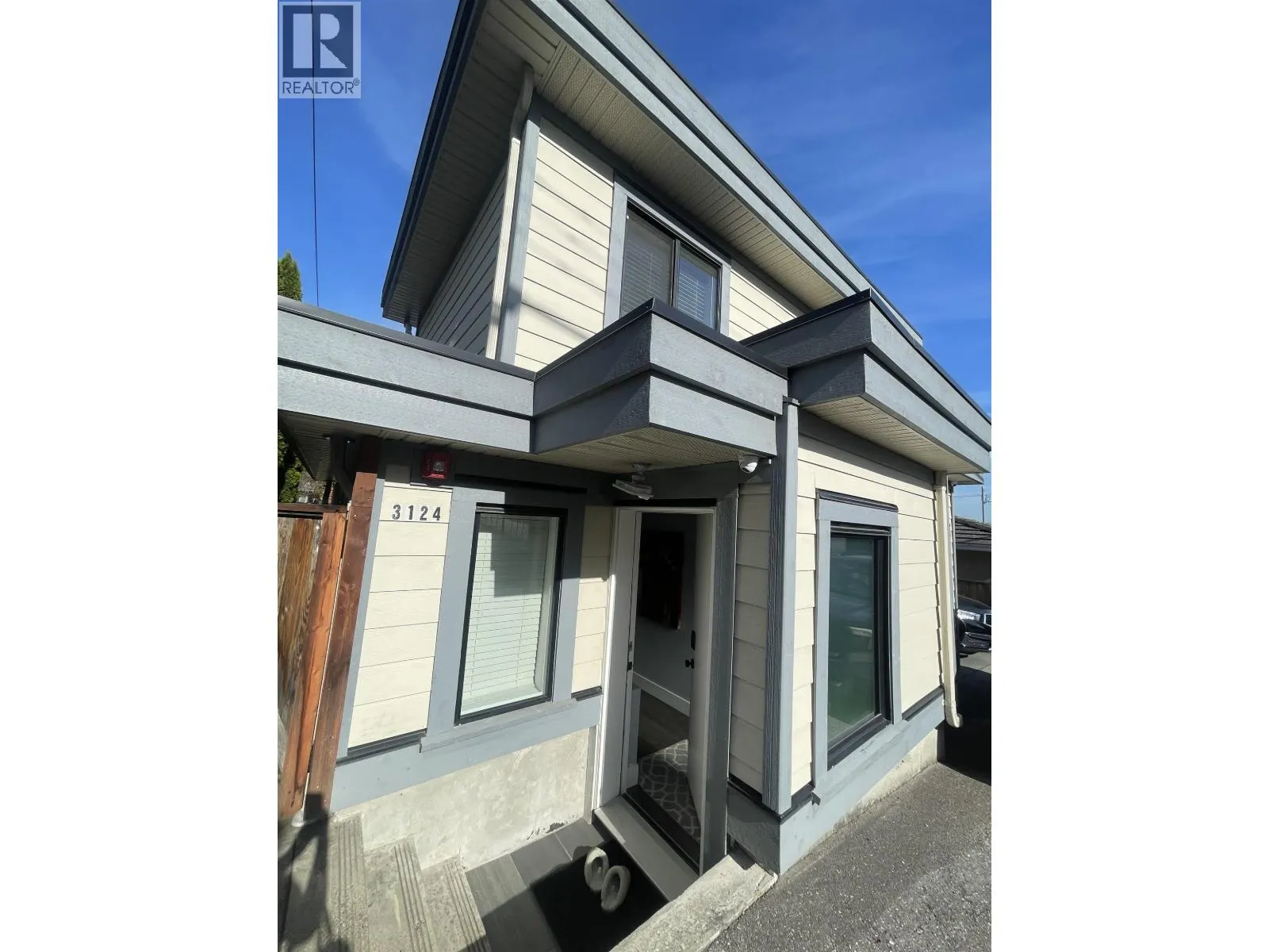 3124 GRAVELEY STREET VANCOUVER STREET