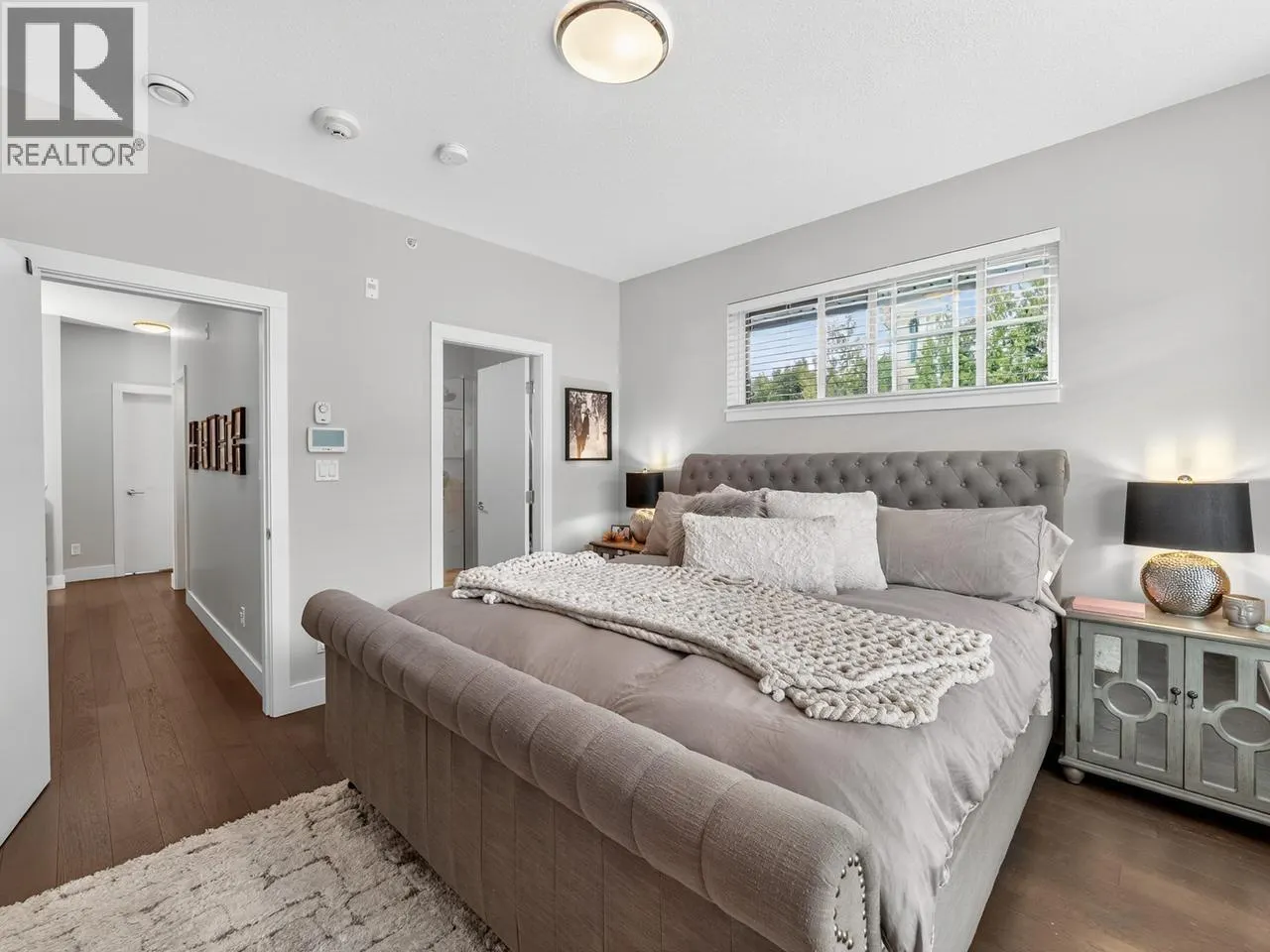 6 5068 SAVILE ROW