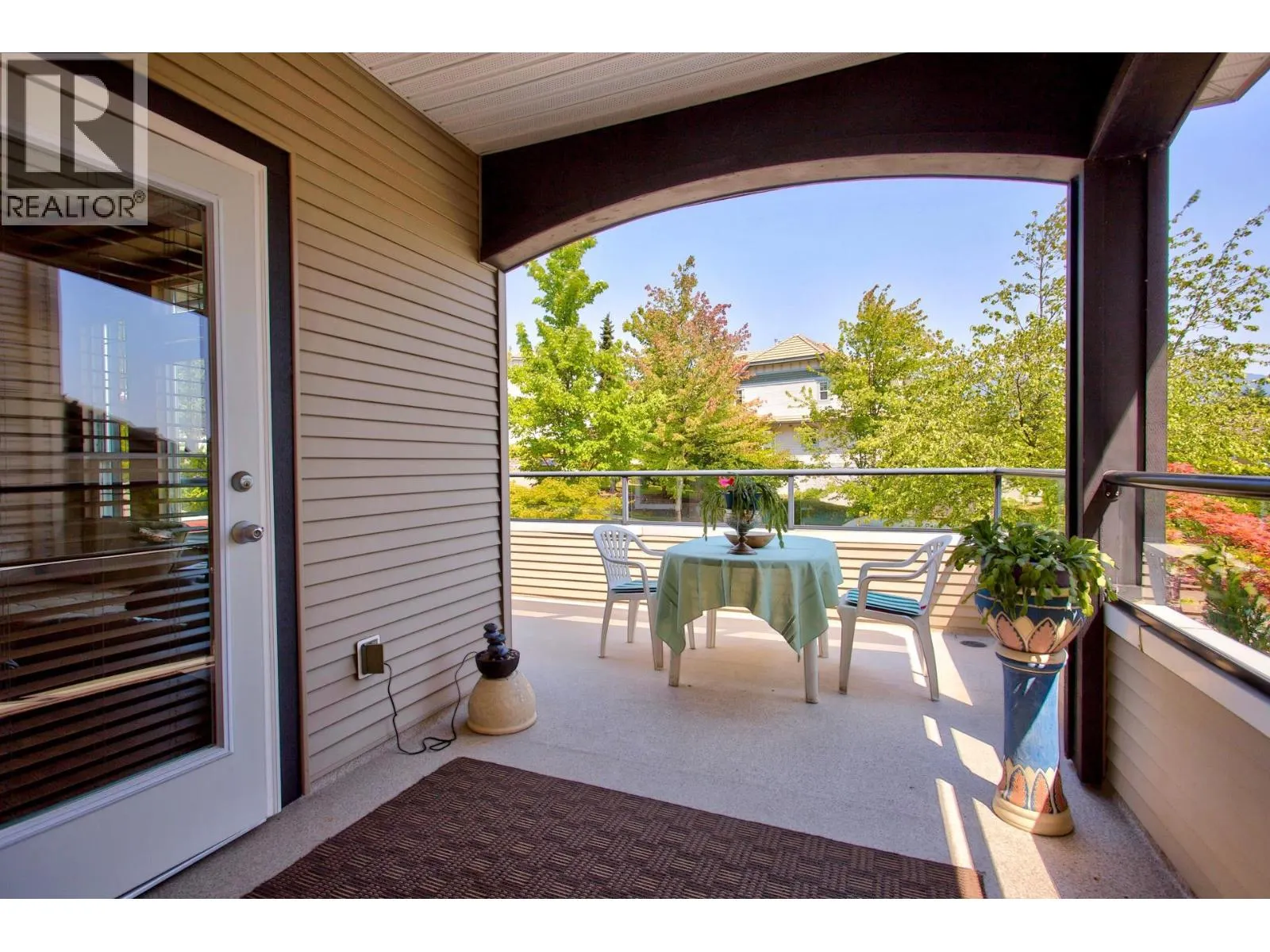 1708 PADDOCK DRIVE