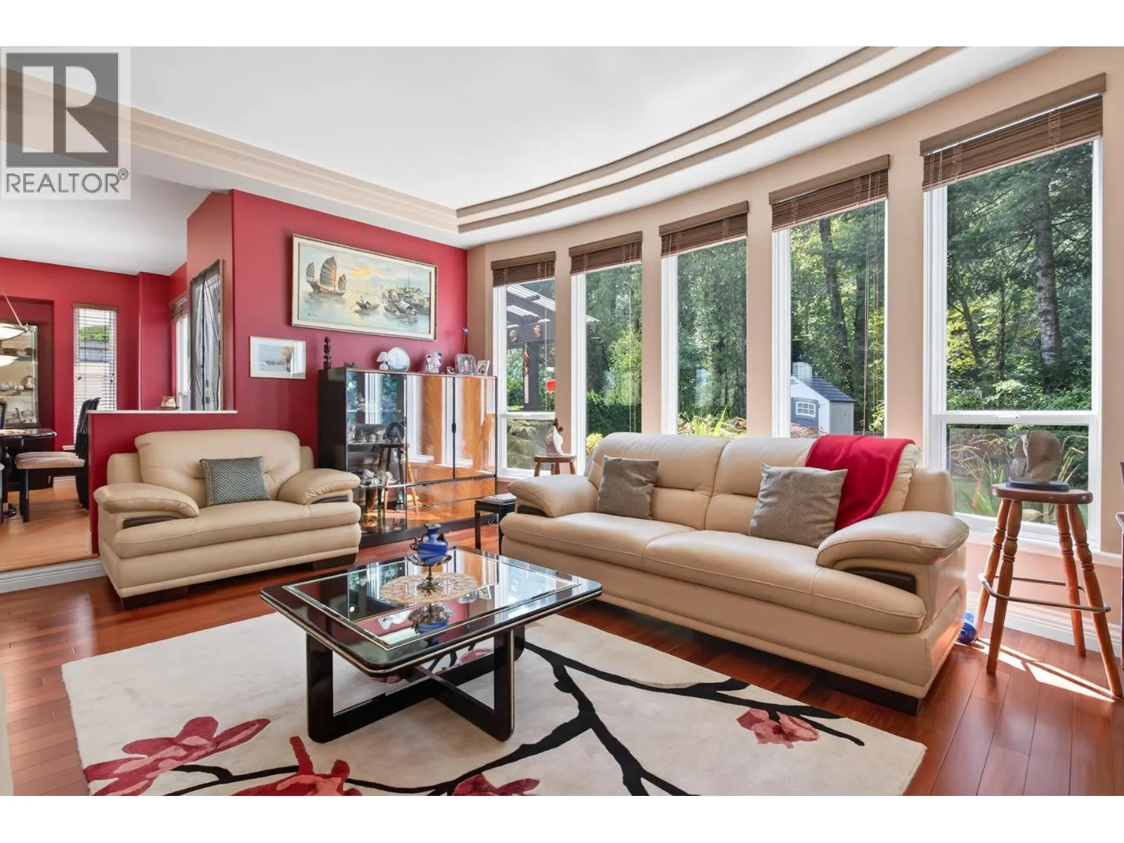 1708 PADDOCK DRIVE