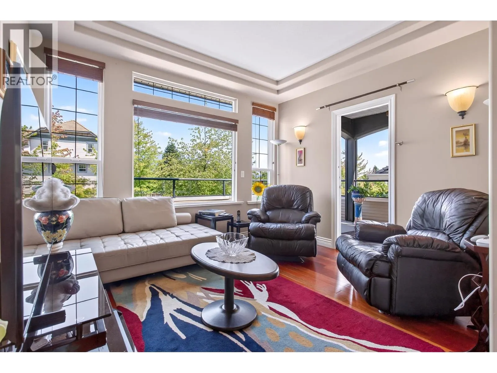 1708 PADDOCK DRIVE
