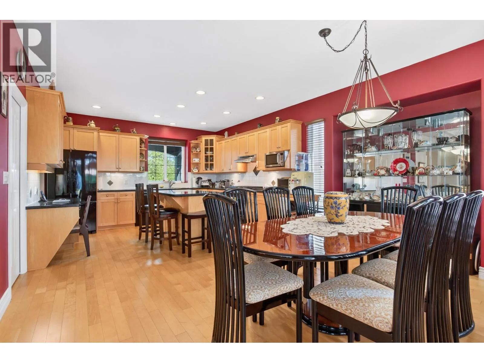 1708 PADDOCK DRIVE