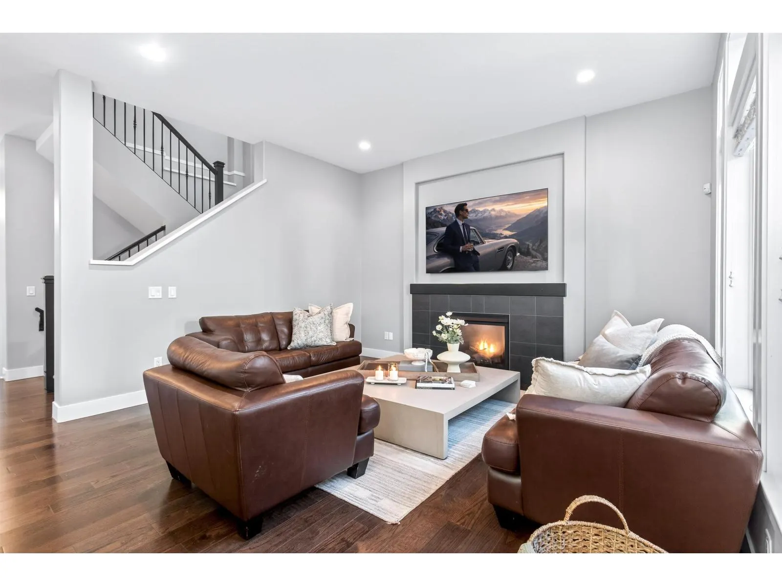 16088 28B AVENUE