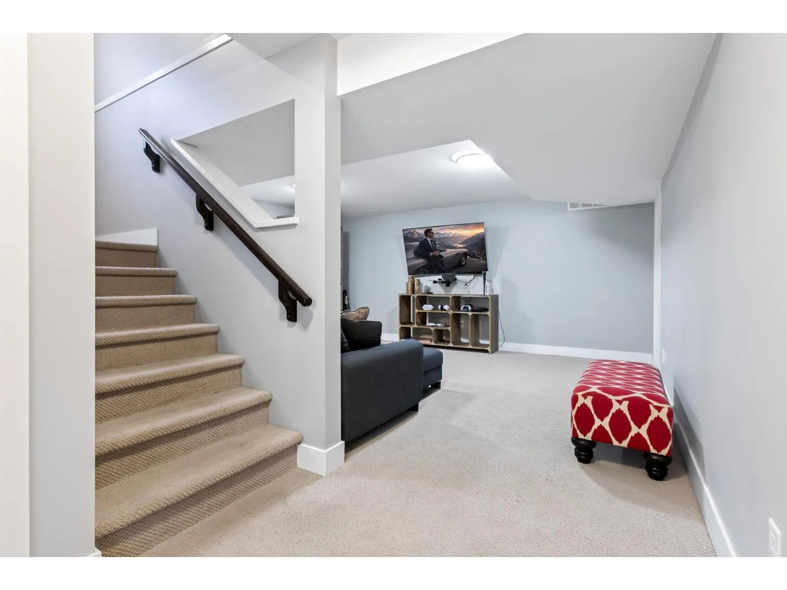 16088 28B AVENUE