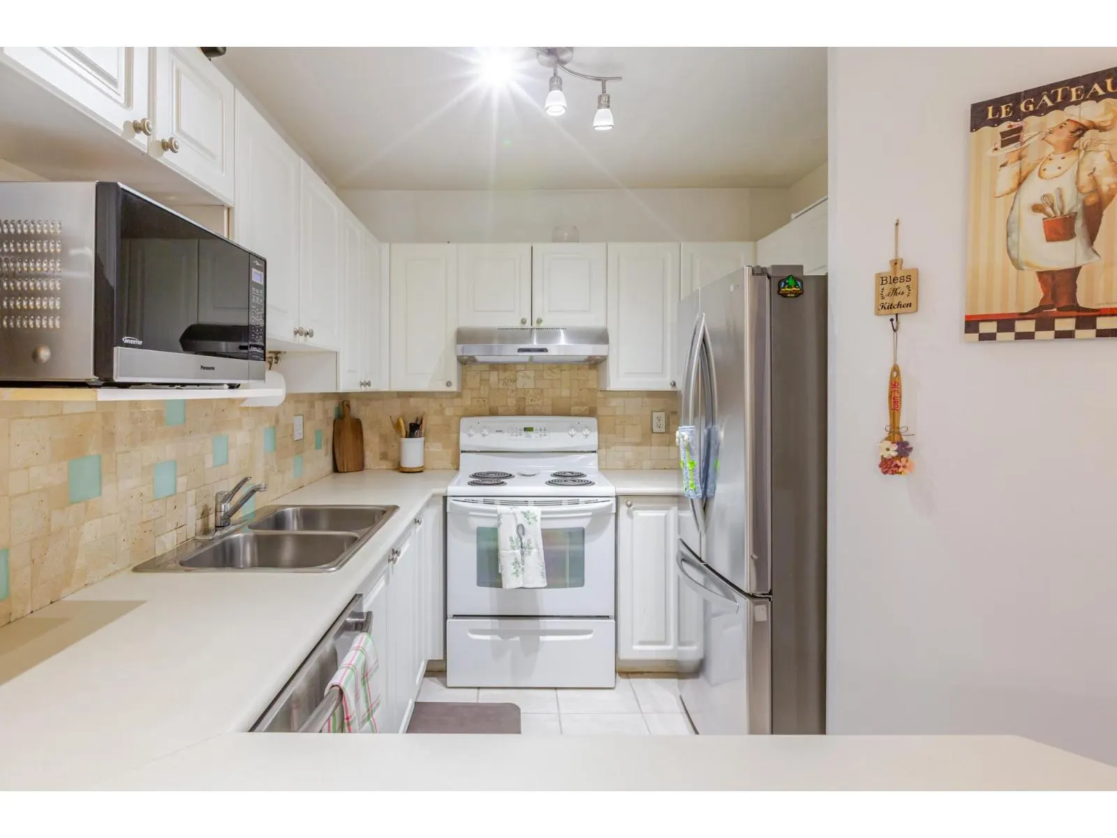 3 13660 84 AVENUE