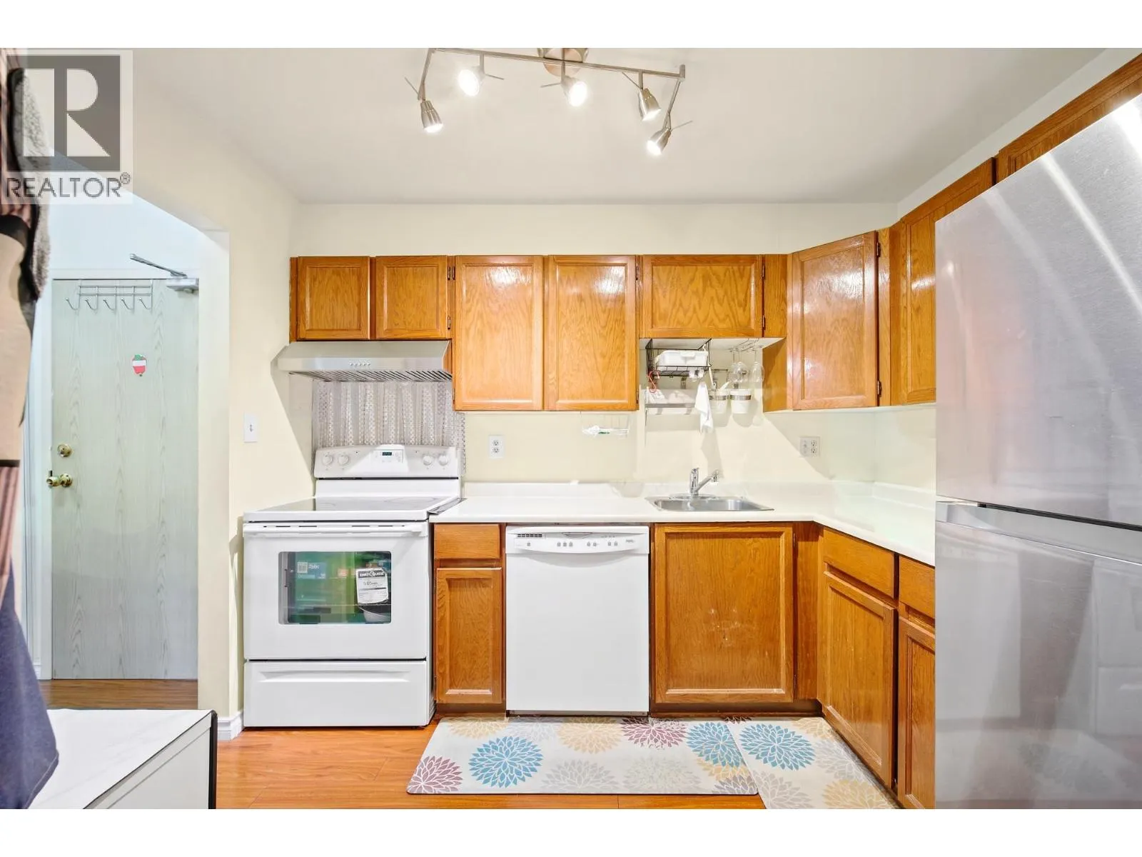 339 8500 ACKROYD ROAD