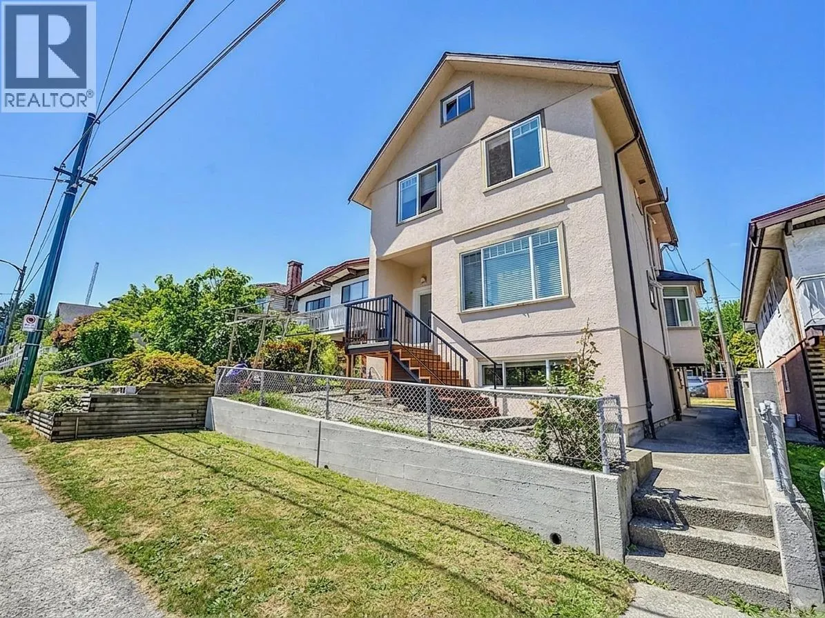 3807 VICTORIA DRIVE