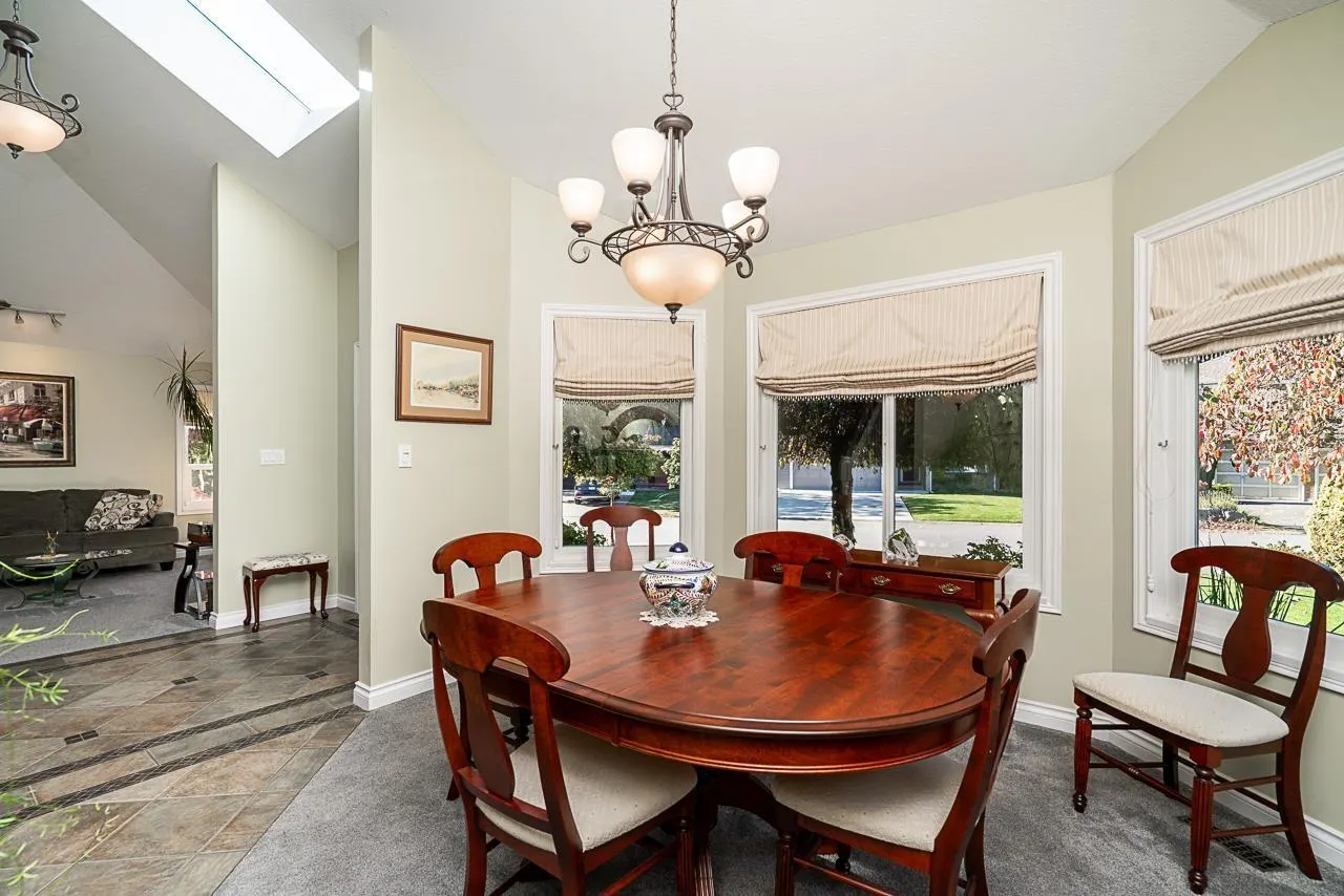 16173 BROOKSIDE GROVE