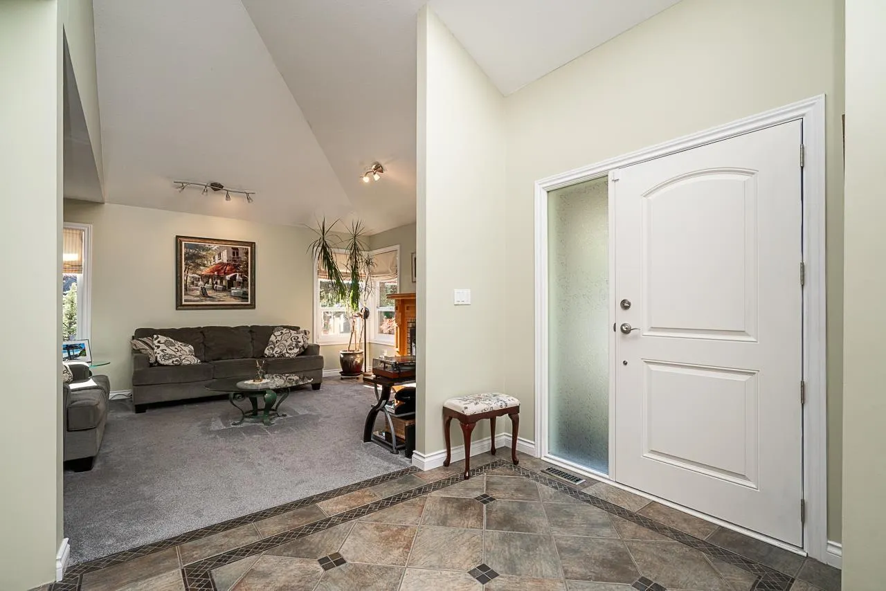 16173 BROOKSIDE GROVE