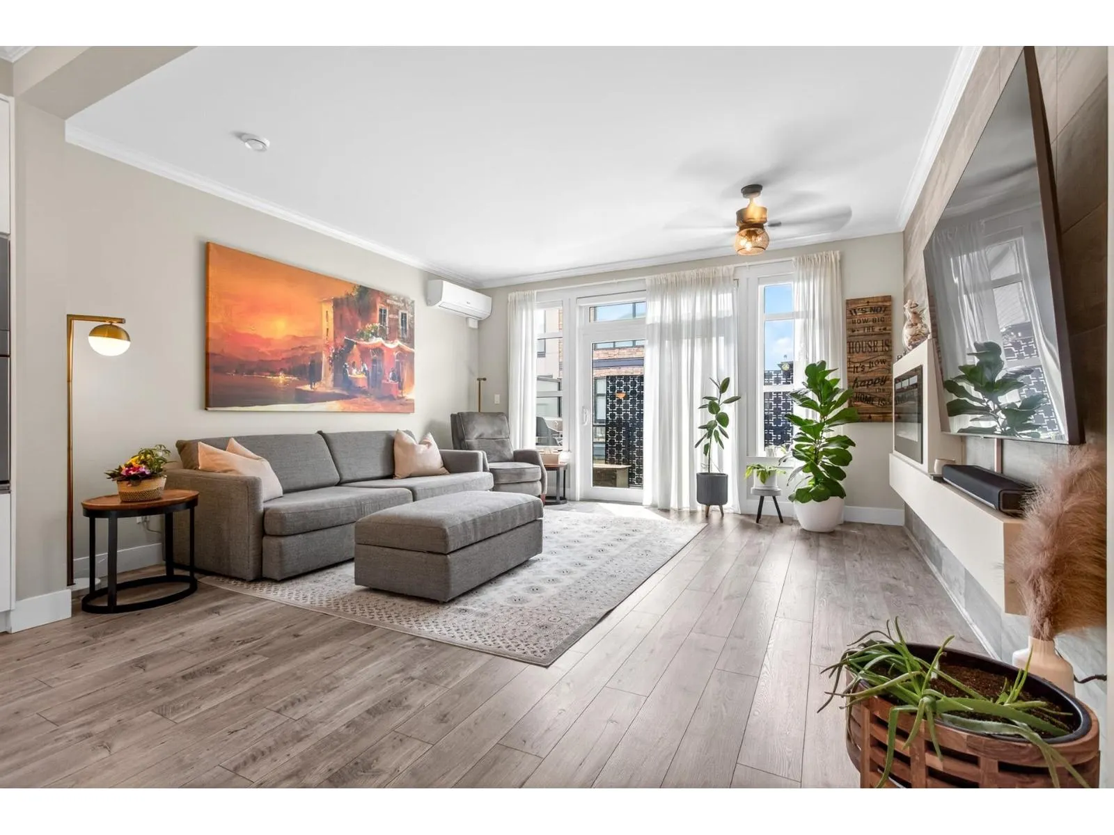 111 16488 64 AVENUE