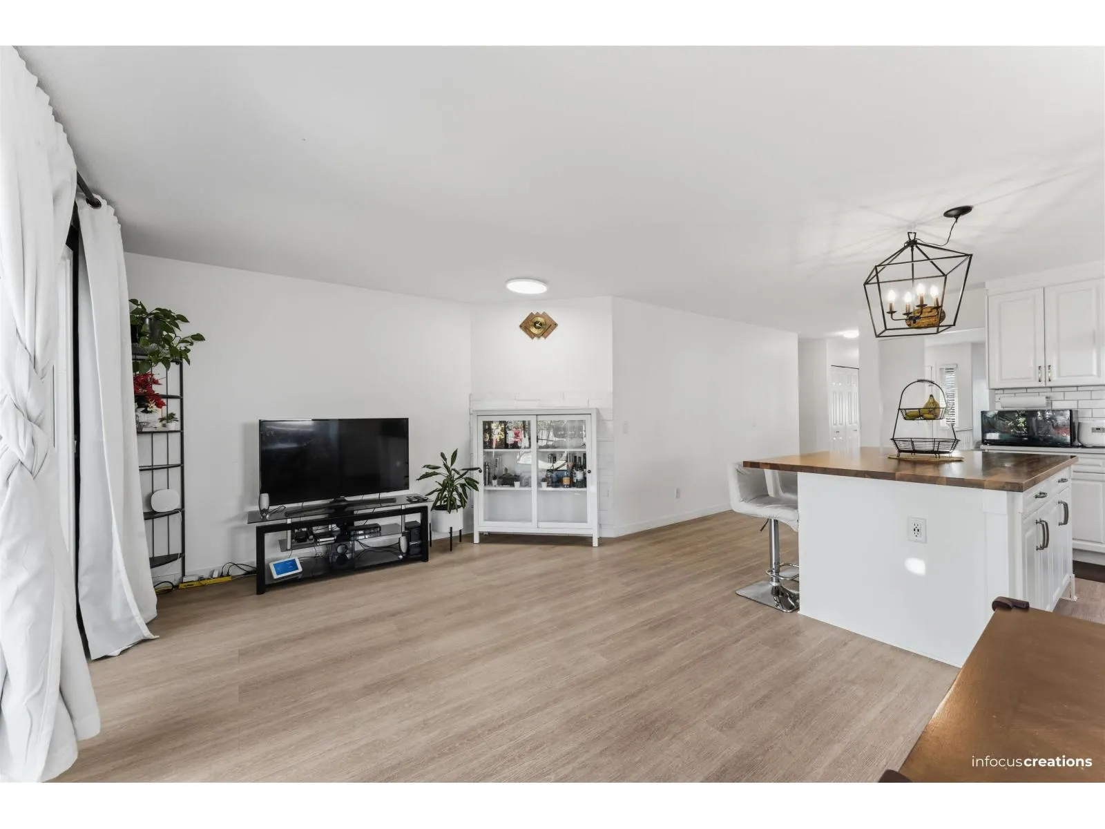 10306 167 STREET