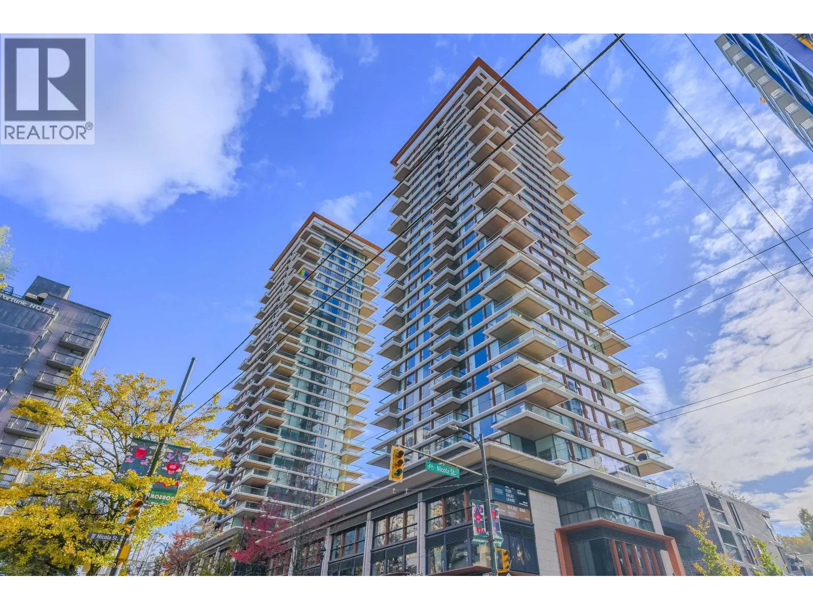 1606 1482 ROBSON STREET