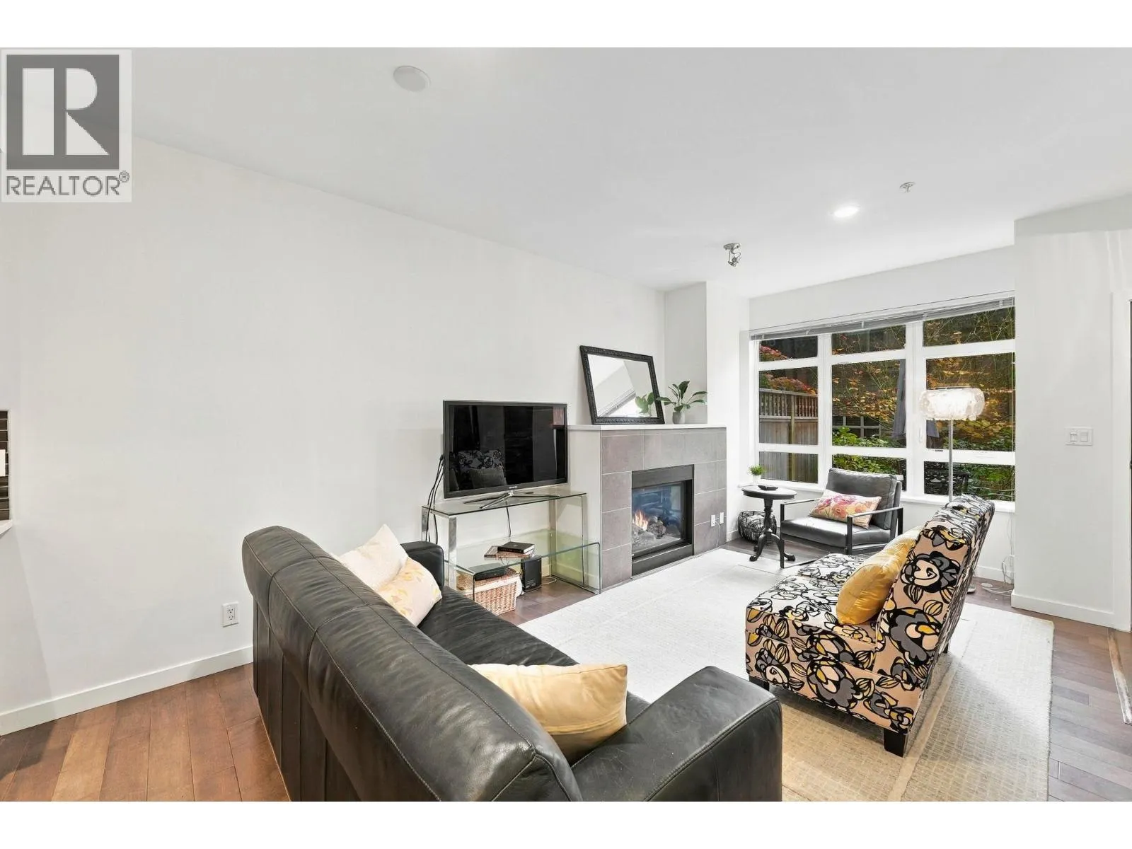 3332 MT SEYMOUR PARKWAY