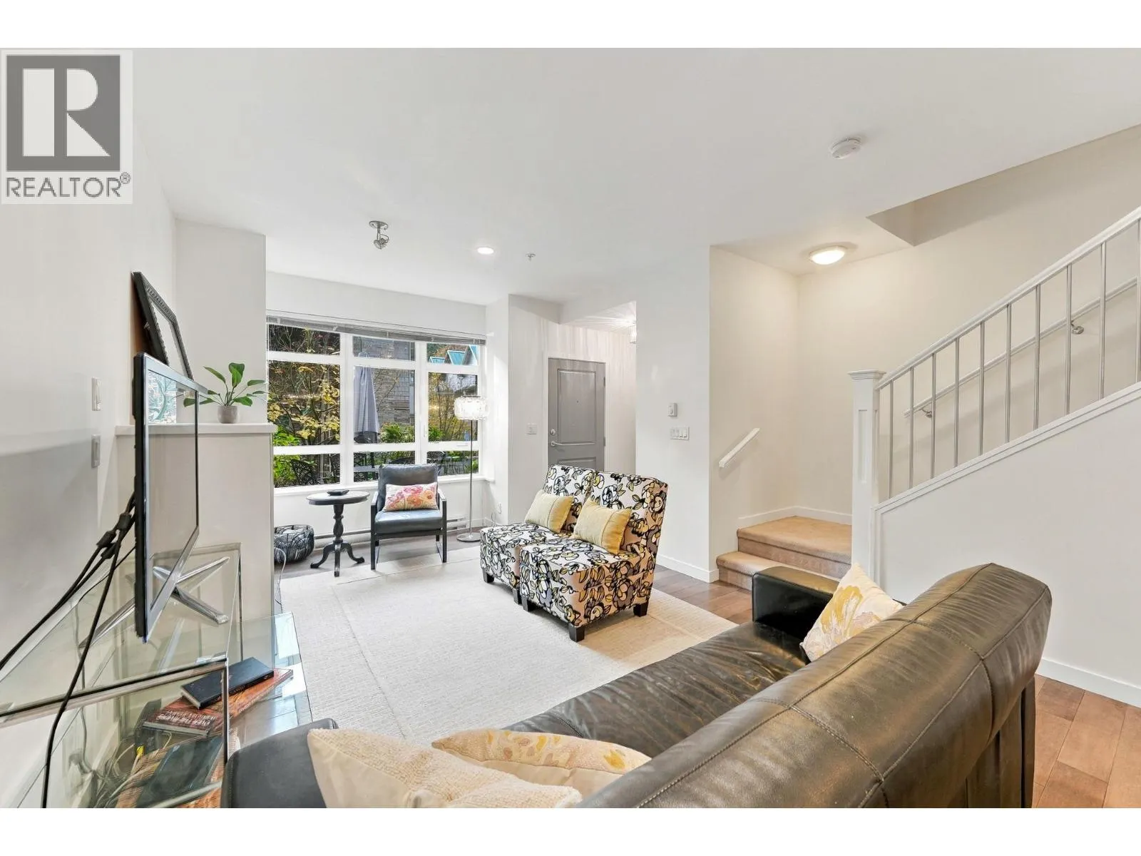3332 MT SEYMOUR PARKWAY