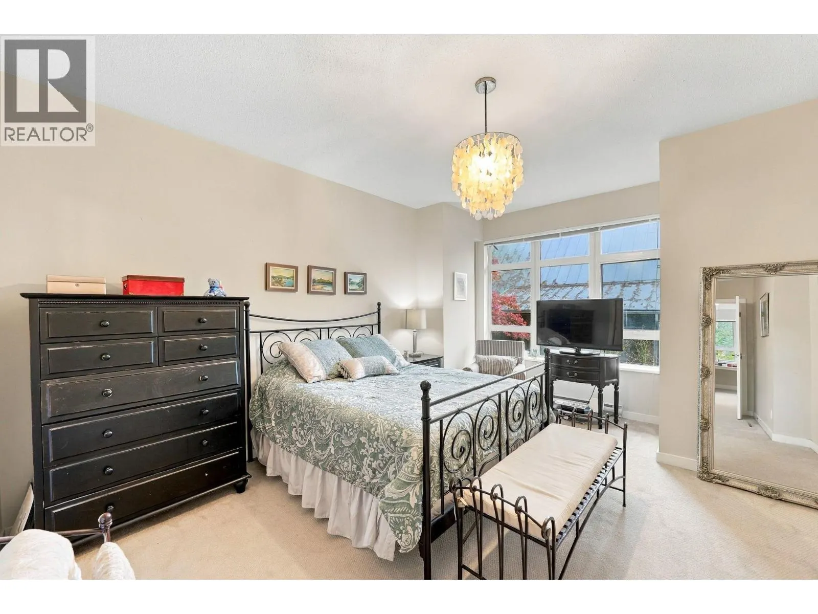 3332 MT SEYMOUR PARKWAY