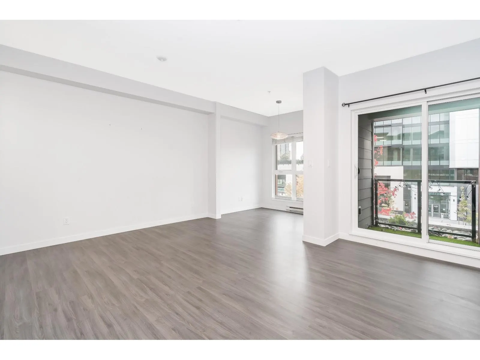 208 13733 107A AVENUE