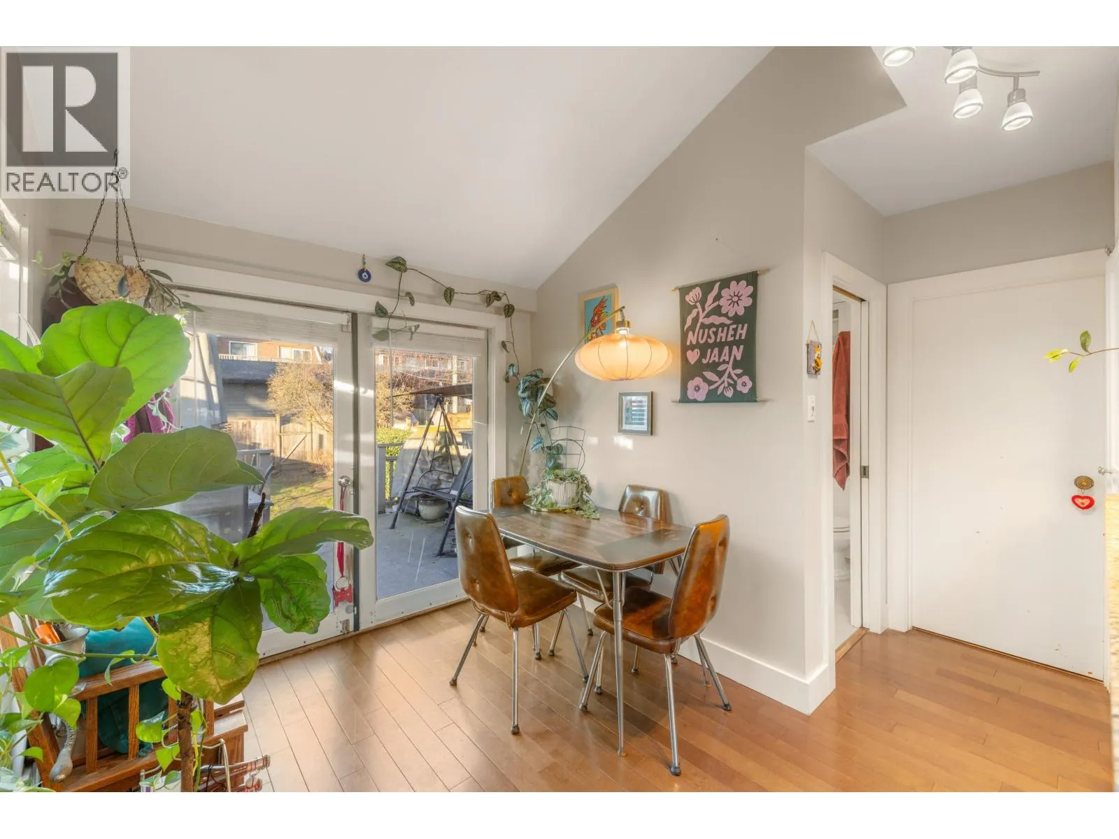 612 E 4TH STREET
