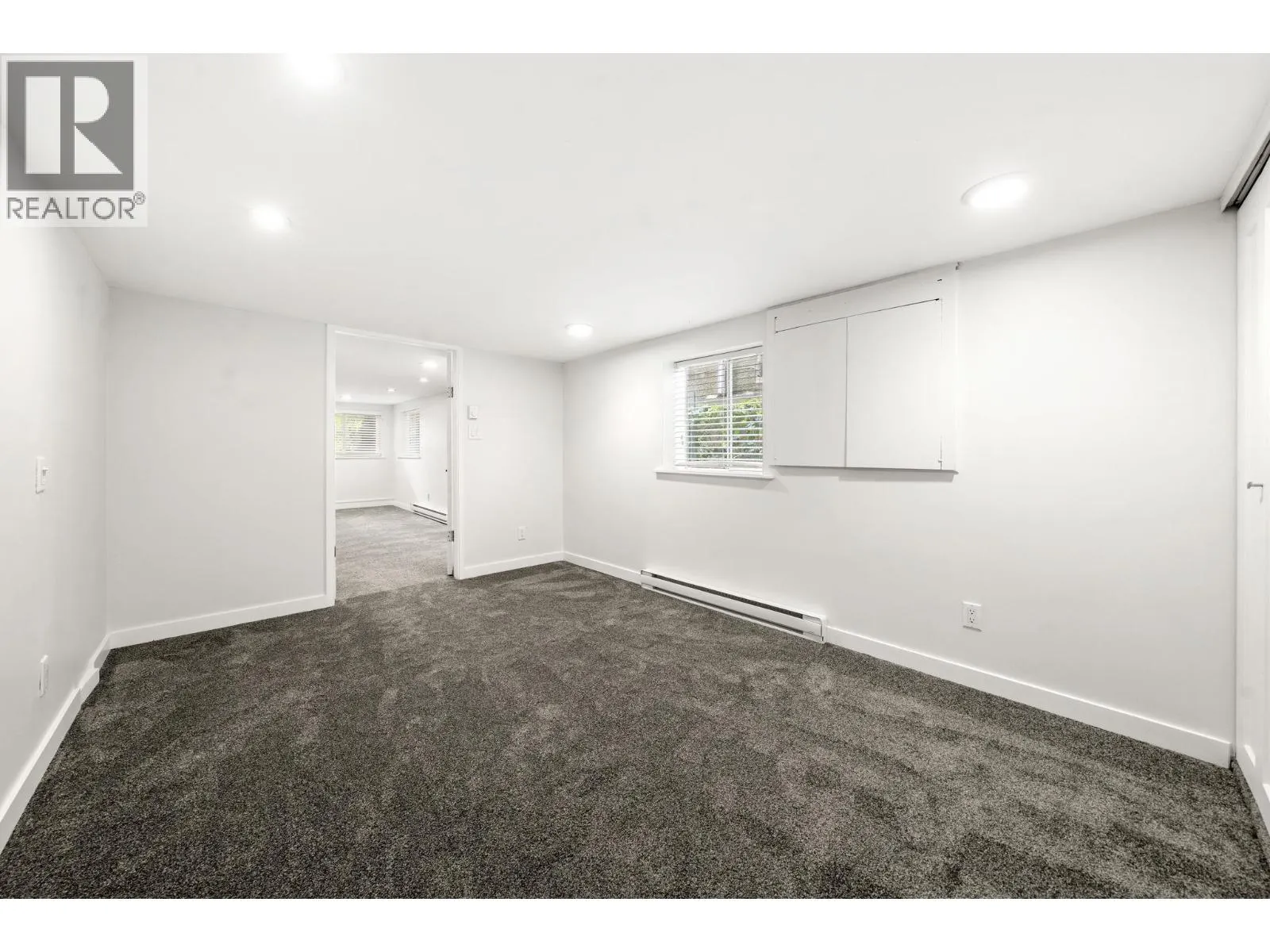 612 E 4TH STREET