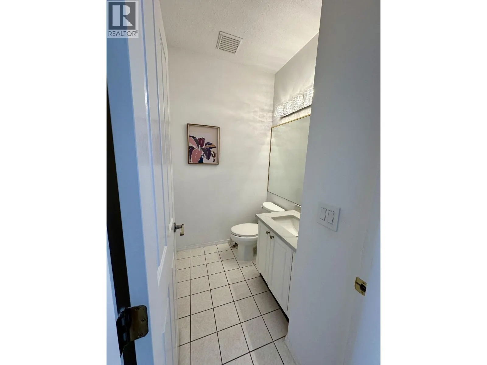 35 5840 DOVER CRESCENT