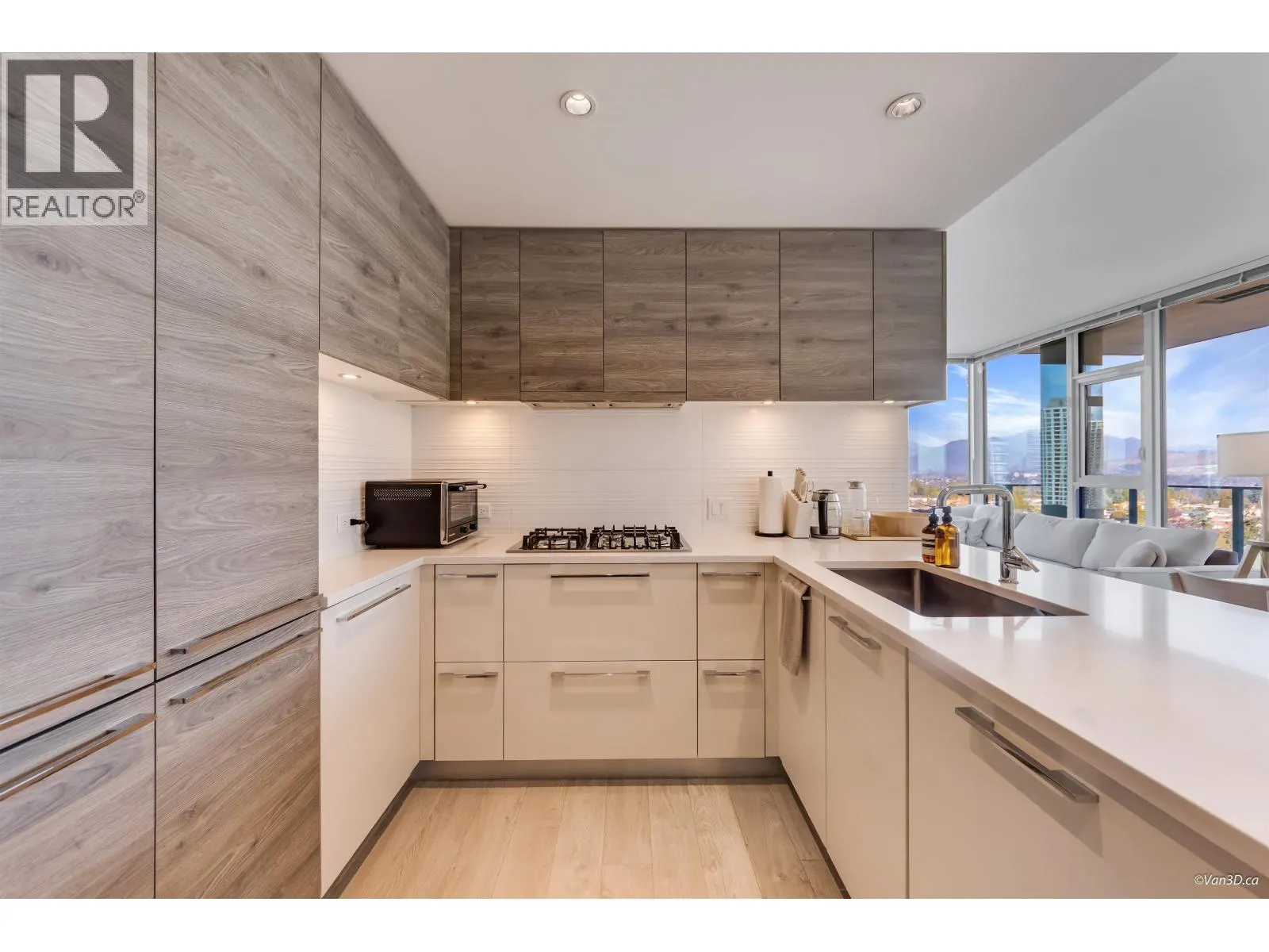 1802 7358 EDMONDS STREET