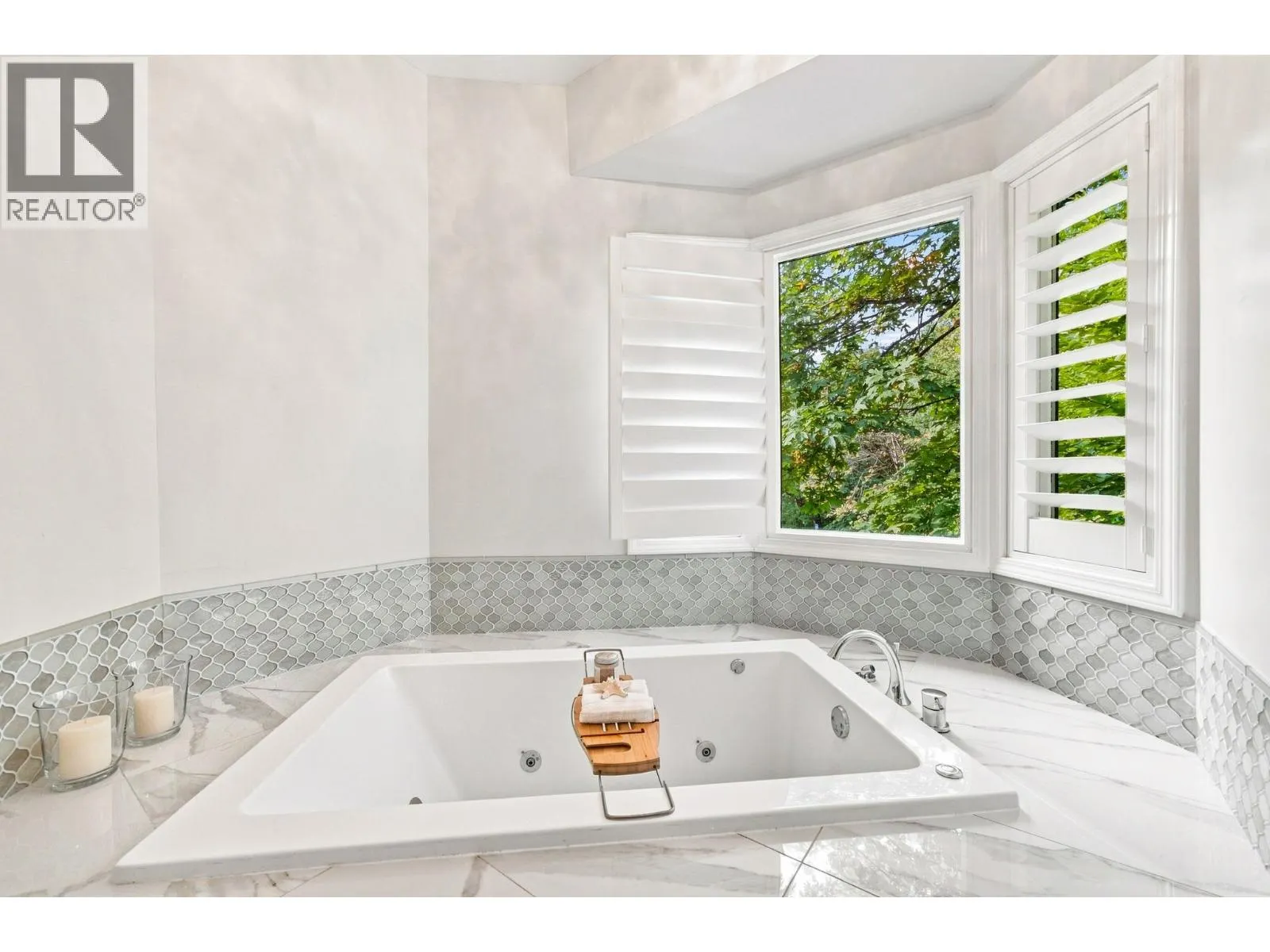 4245 NAUTILUS CLOSE
