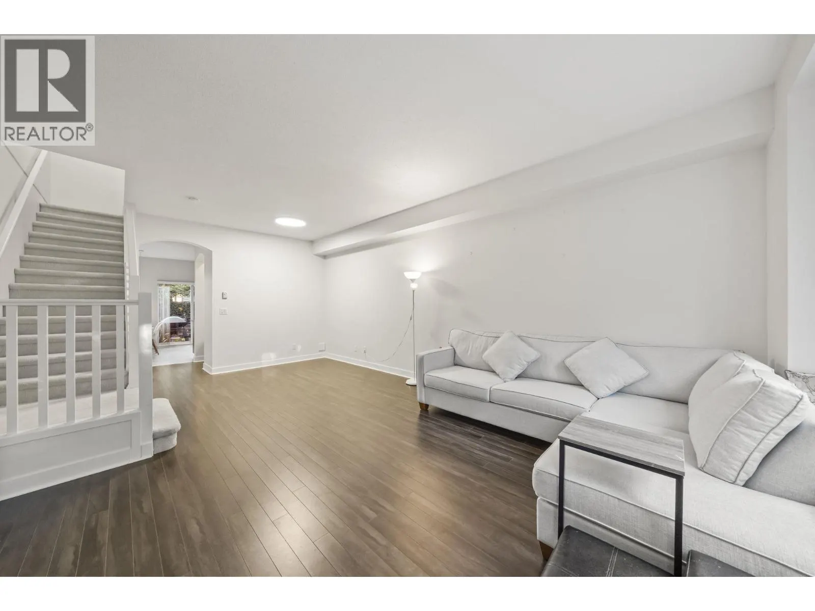 30 8533 CUMBERLAND PLACE