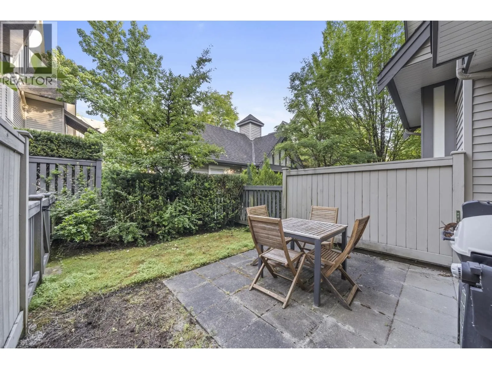 30 8533 CUMBERLAND PLACE