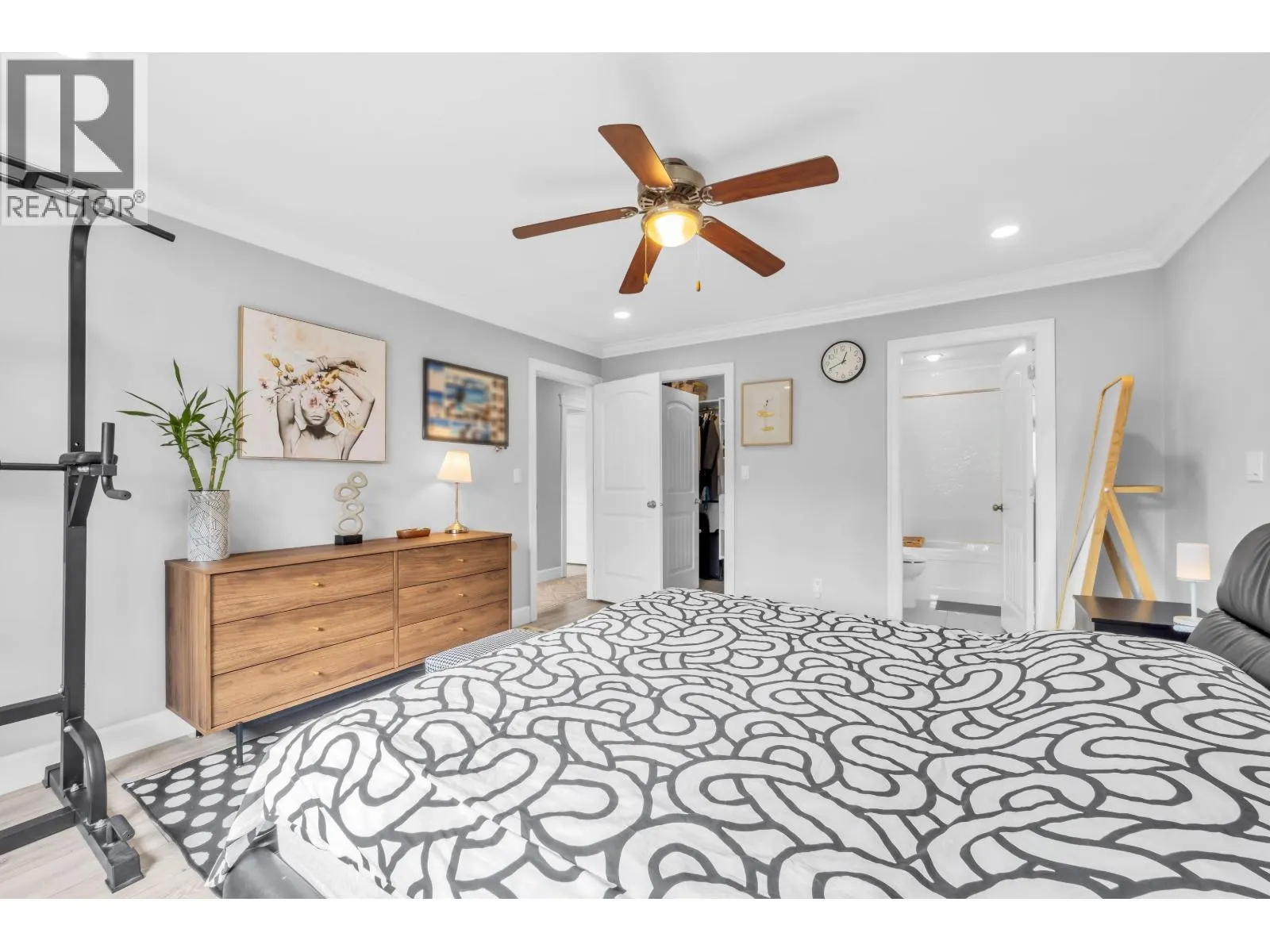 4513 ELLERTON COURT