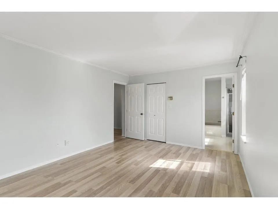 Upper-33480 BLUEBERRY DRIVE