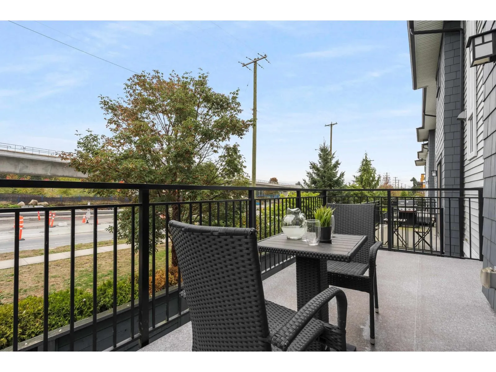 1305 16433 WATSON DRIVE