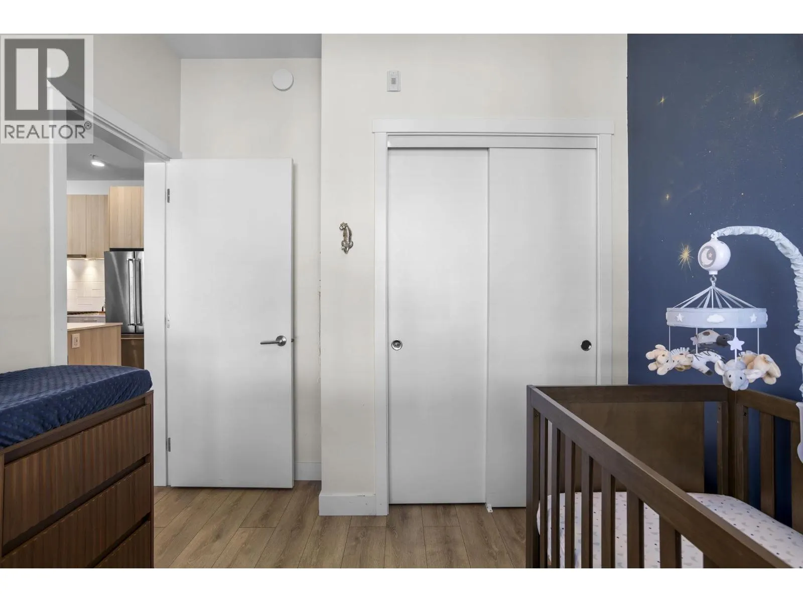 613 721 ANSKAR COURT