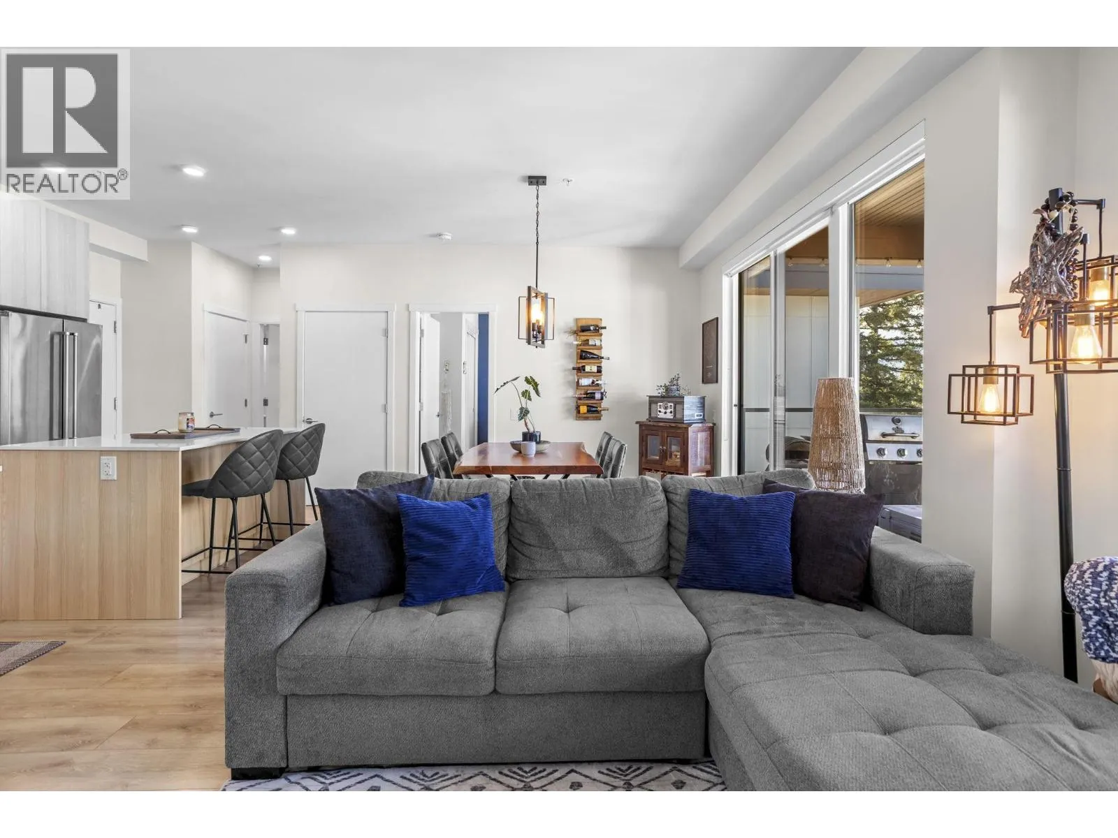 613 721 ANSKAR COURT