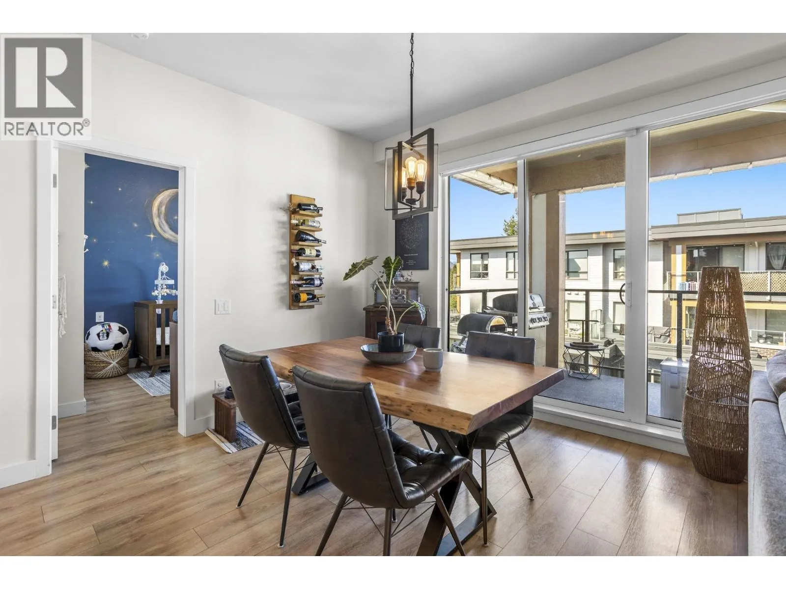 613 721 ANSKAR COURT