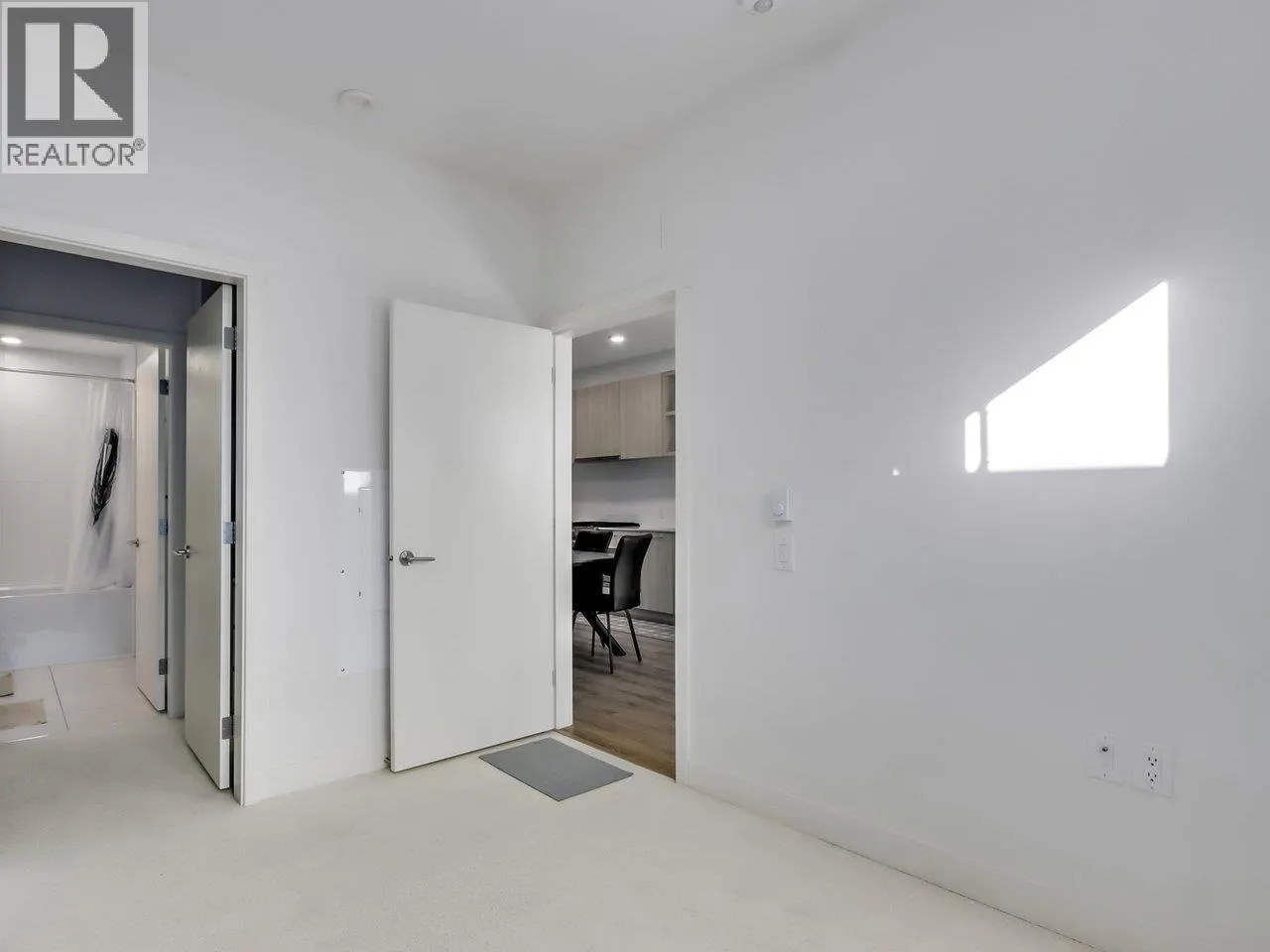 616 735 ANSKAR CRESCENT