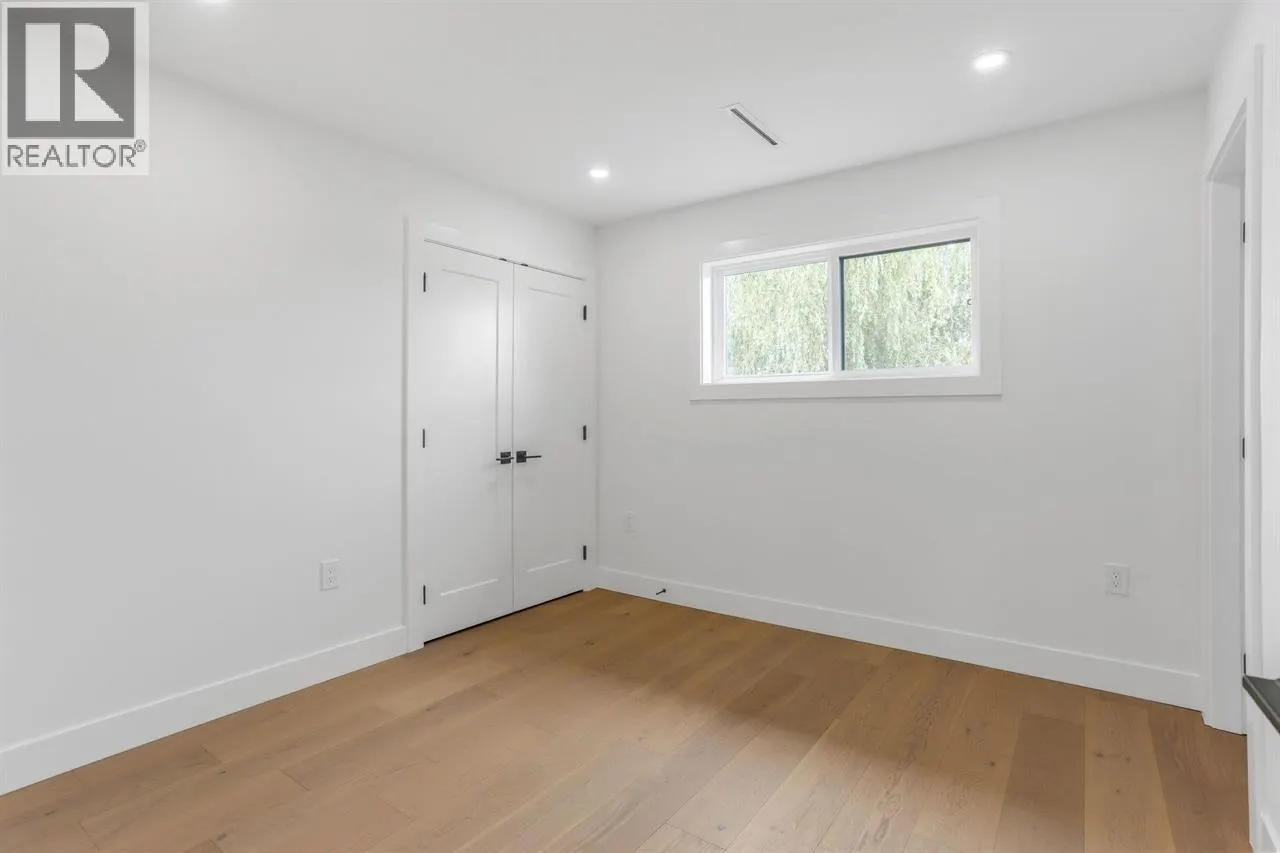 262 HUME STREET