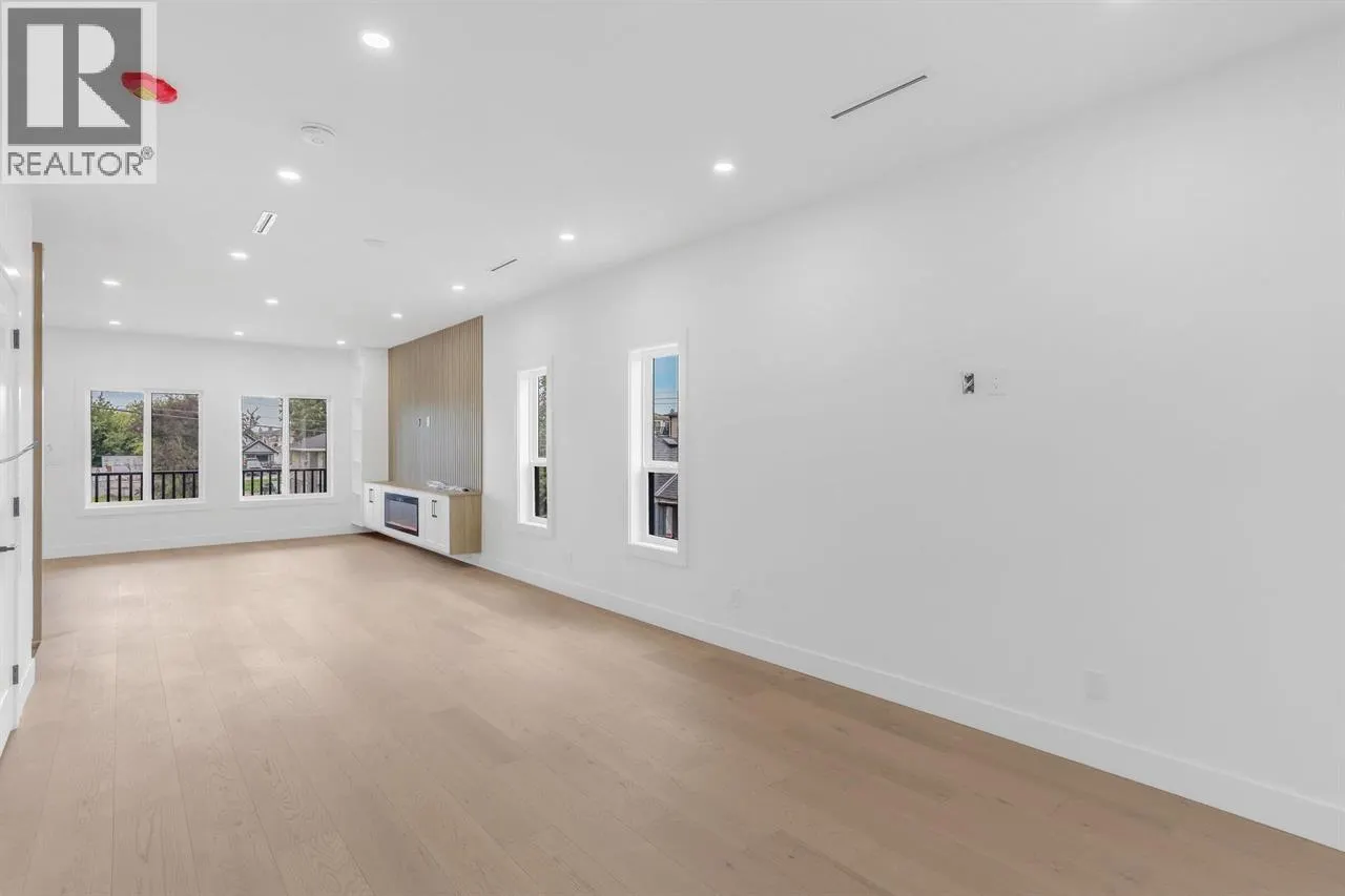 262 HUME STREET