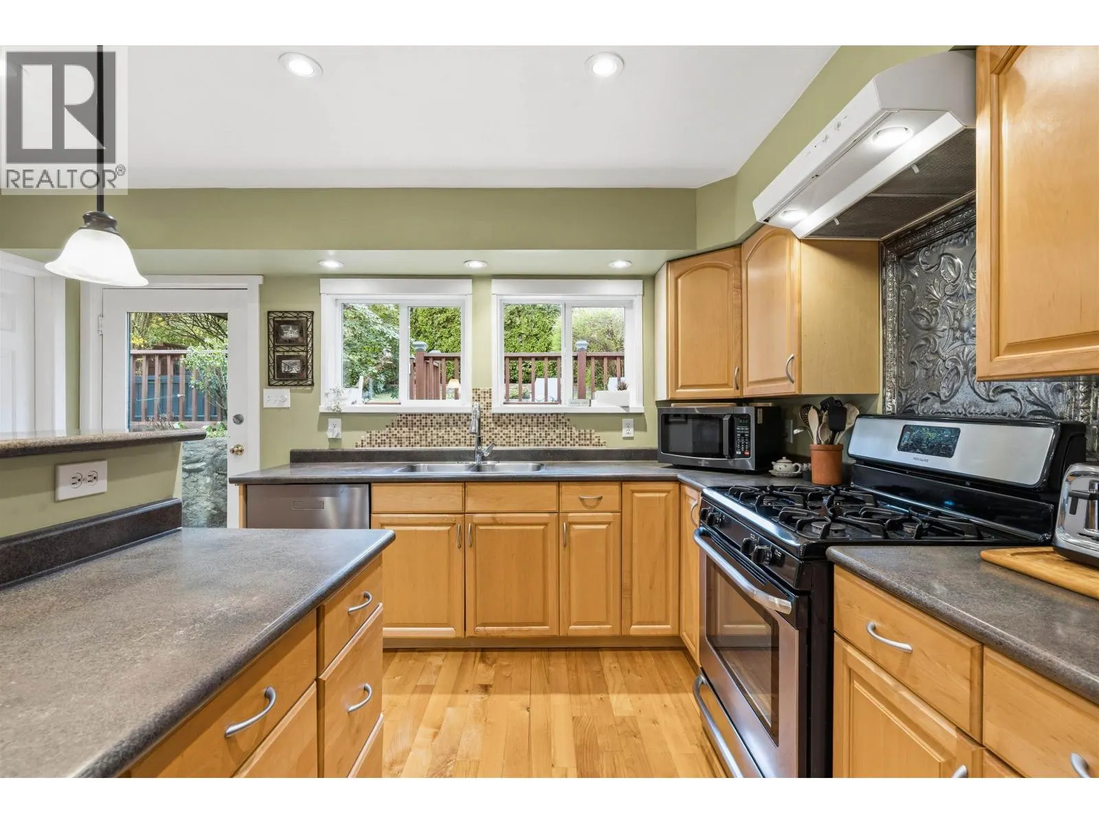 272 OSBORNE EAST ROAD