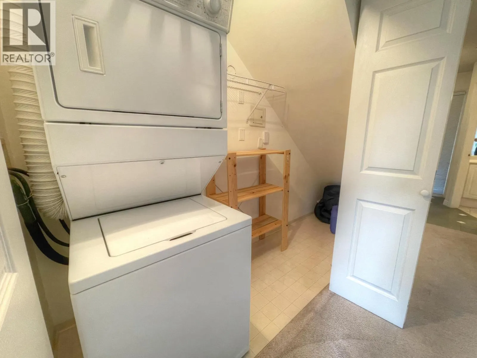 306 2545 W BROADWAY