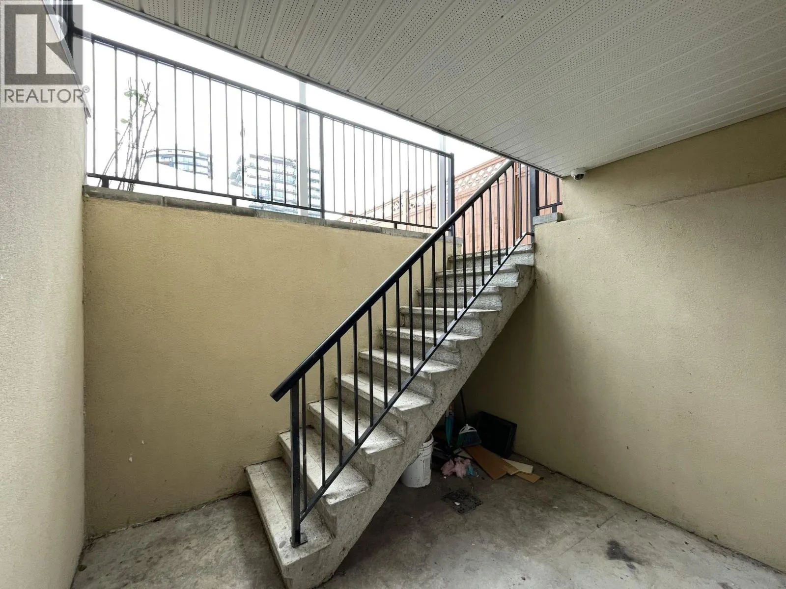BASEMENT 8558 ADERA STREET