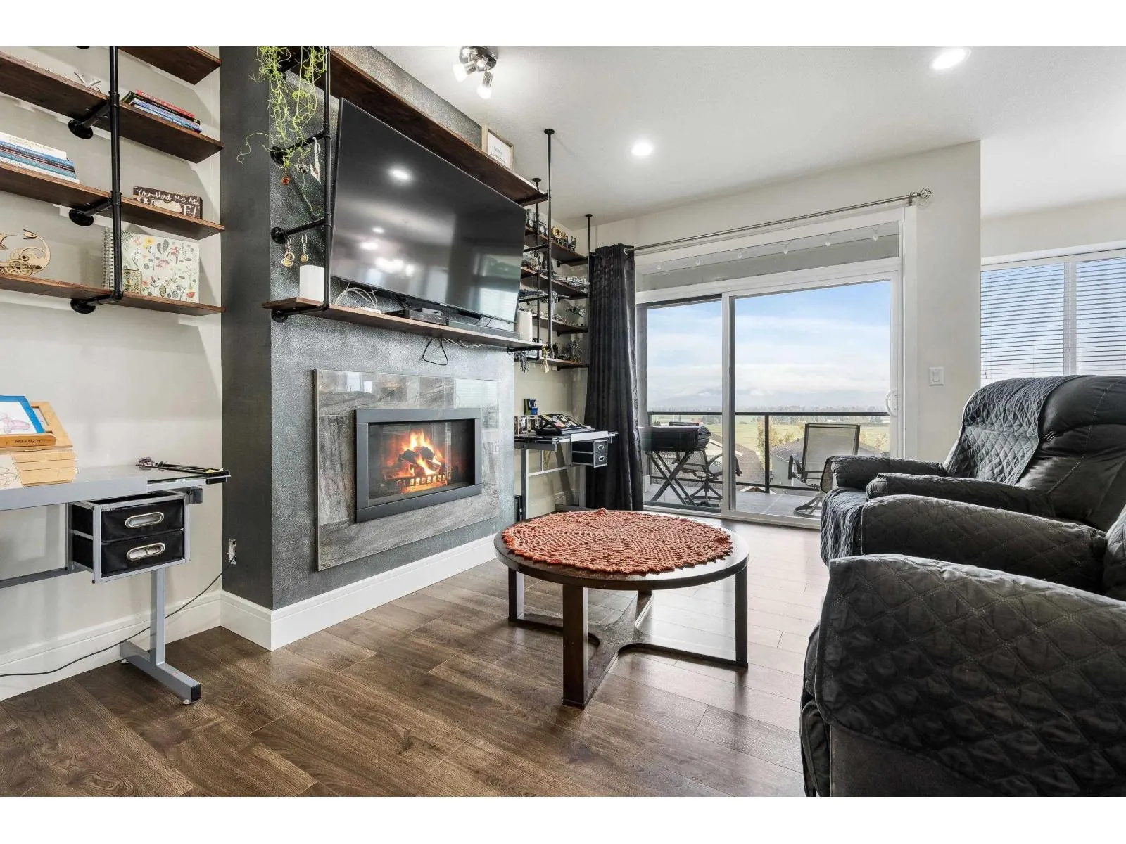 39 50634 LEDGESTONE PLACE|Eastern Hillsides