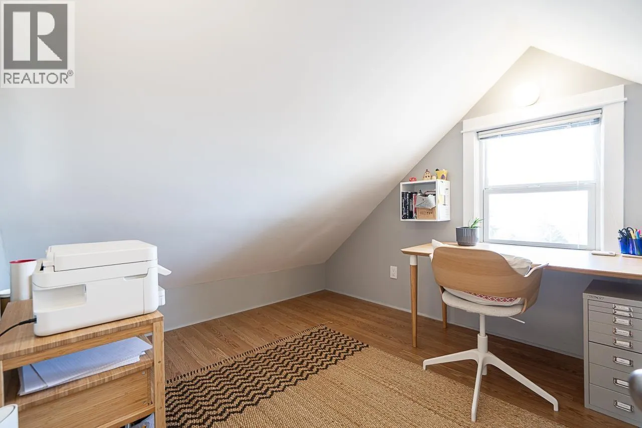 416 W 6TH STREET