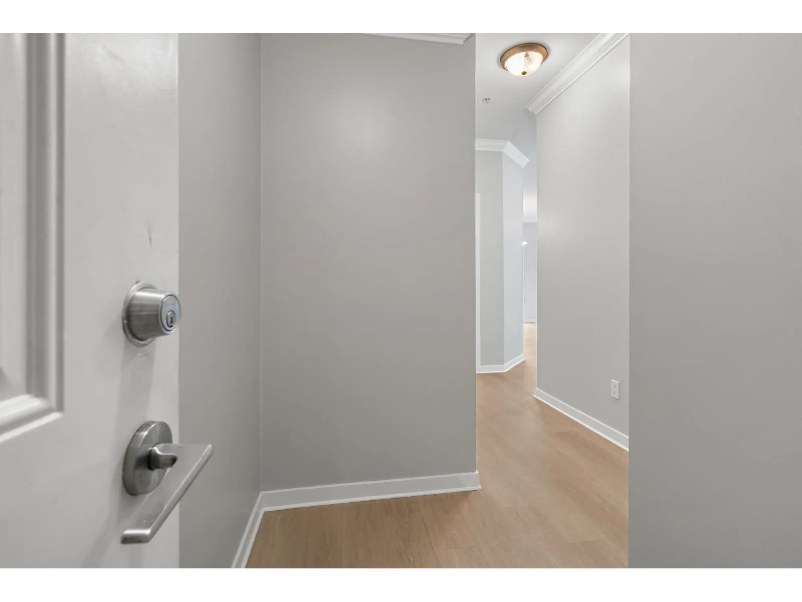 209 13277 108 AVENUE