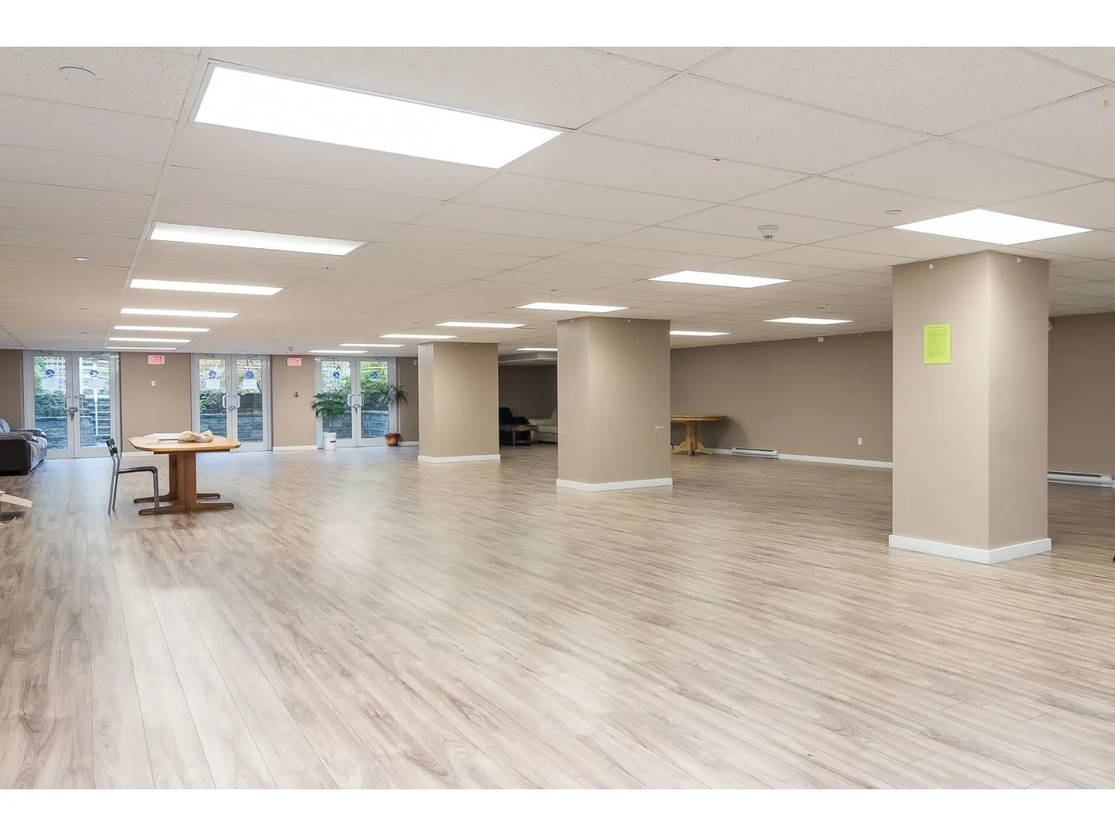 209 13277 108 AVENUE