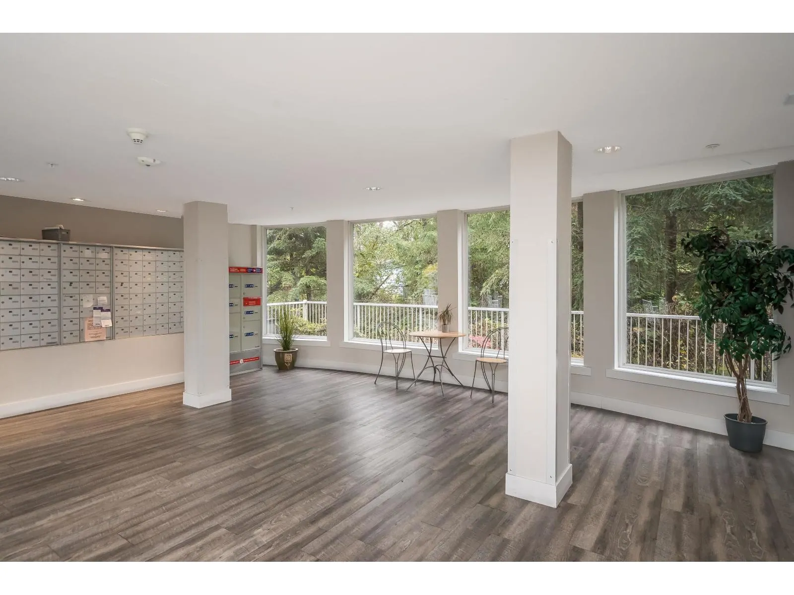 209 13277 108 AVENUE